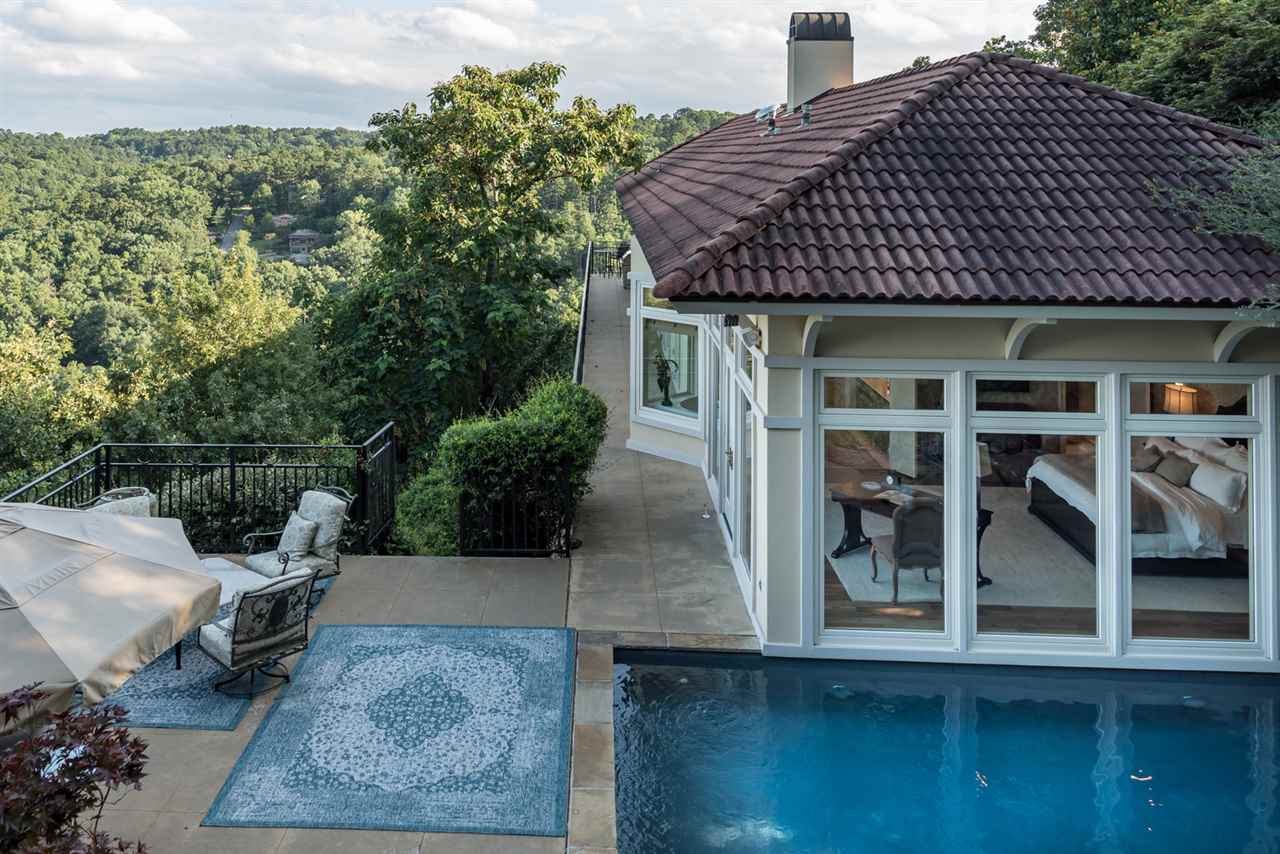 River View Manor - Residential