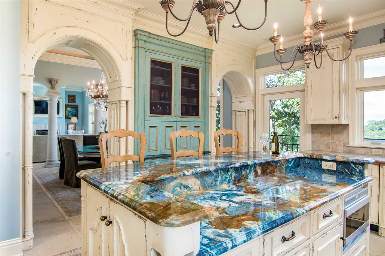 River View Manor - Residential