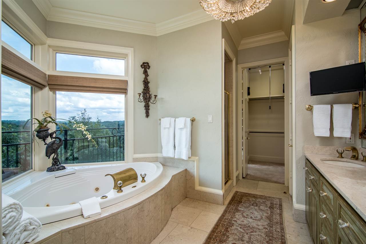 River View Manor - Residential
