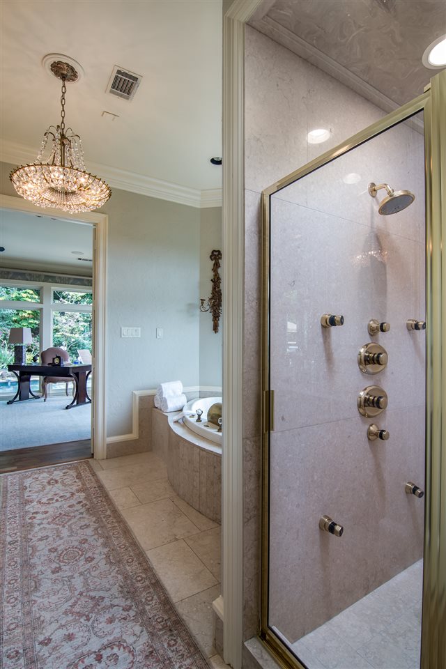 River View Manor - Residential