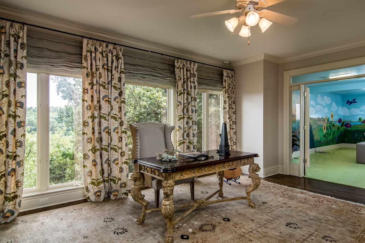 River View Manor - Residential