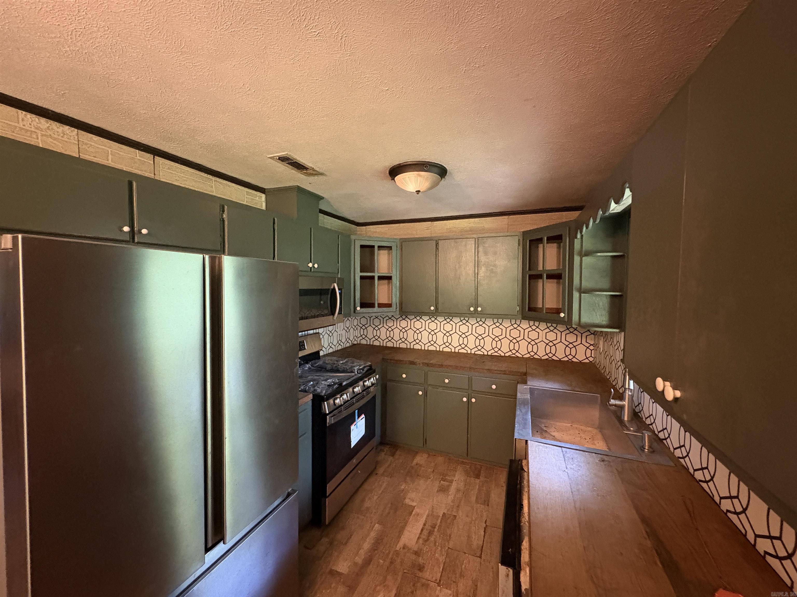 Metes & Bounds - Residential