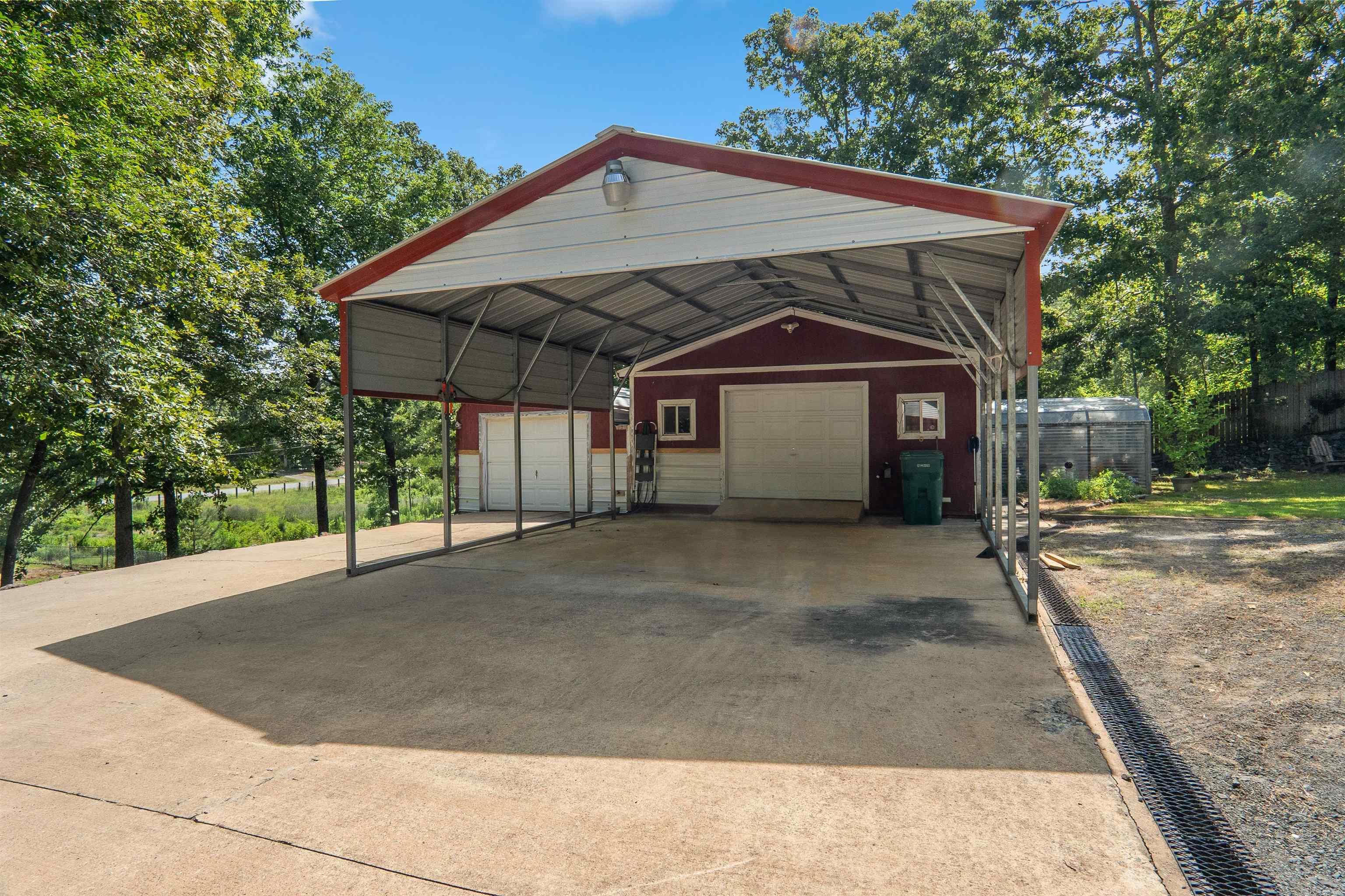 PRIDE MANOR ESTATES - Residential
