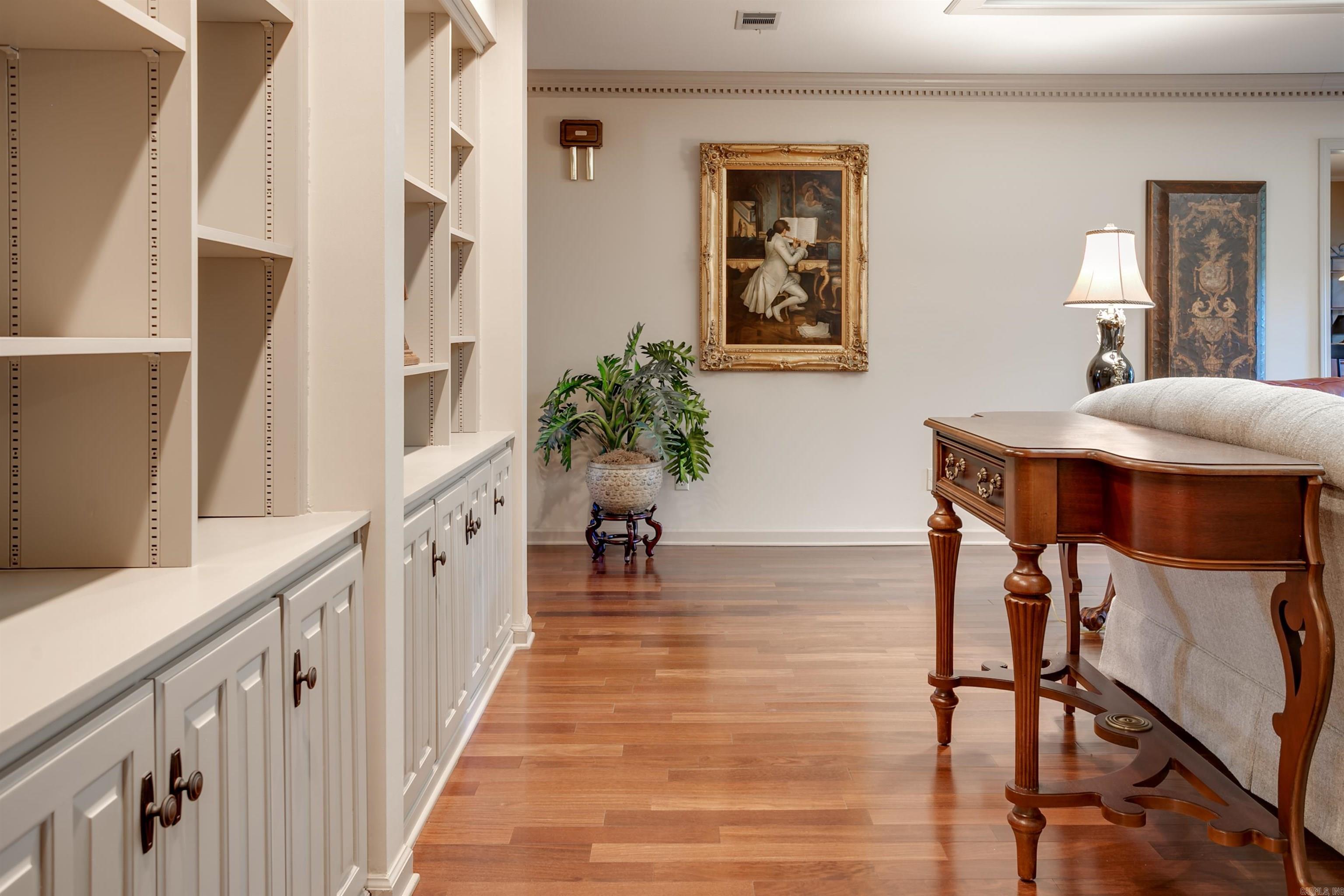Brentwood - Residential