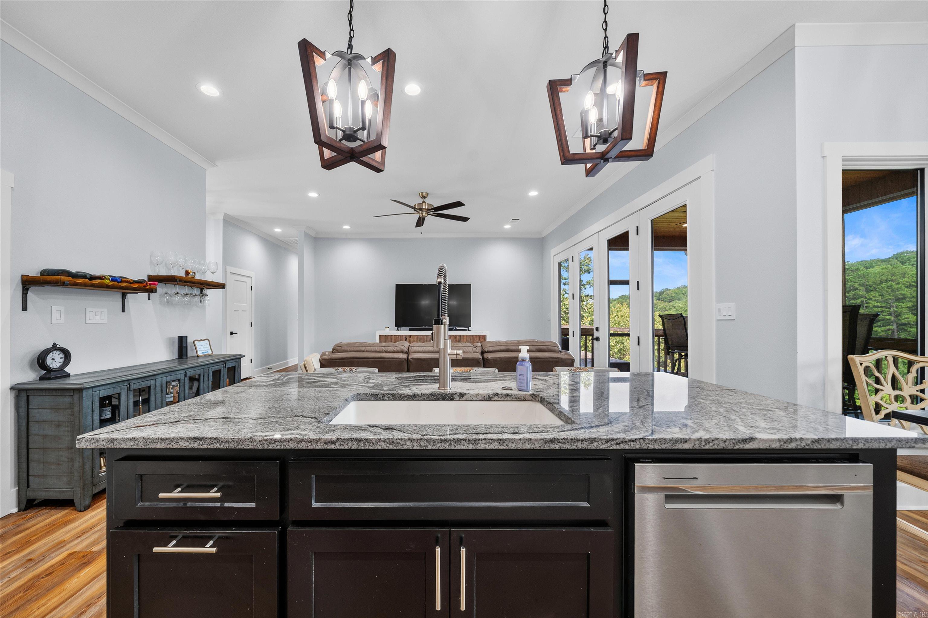 DIAMONDHEAD - Residential