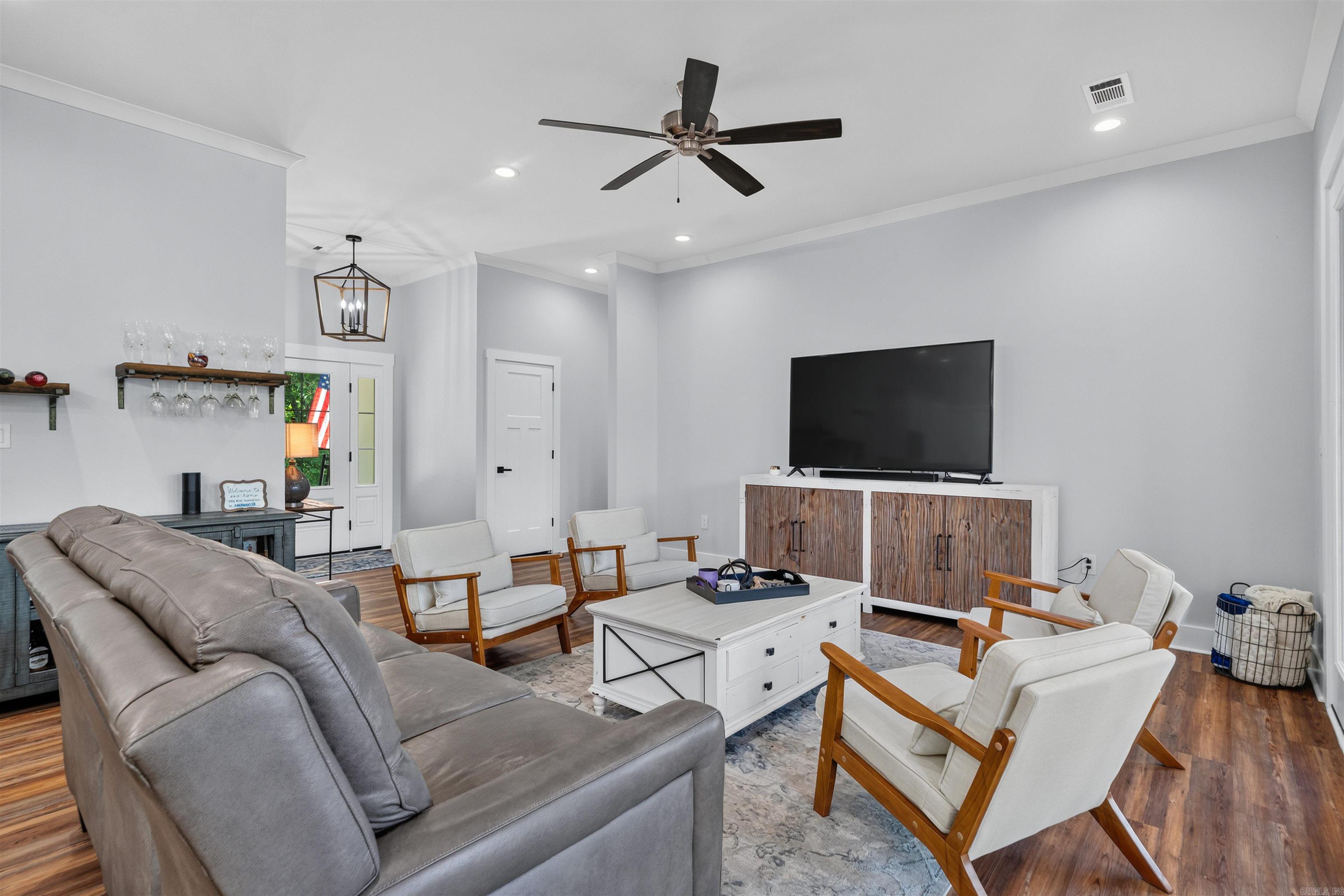 DIAMONDHEAD - Residential