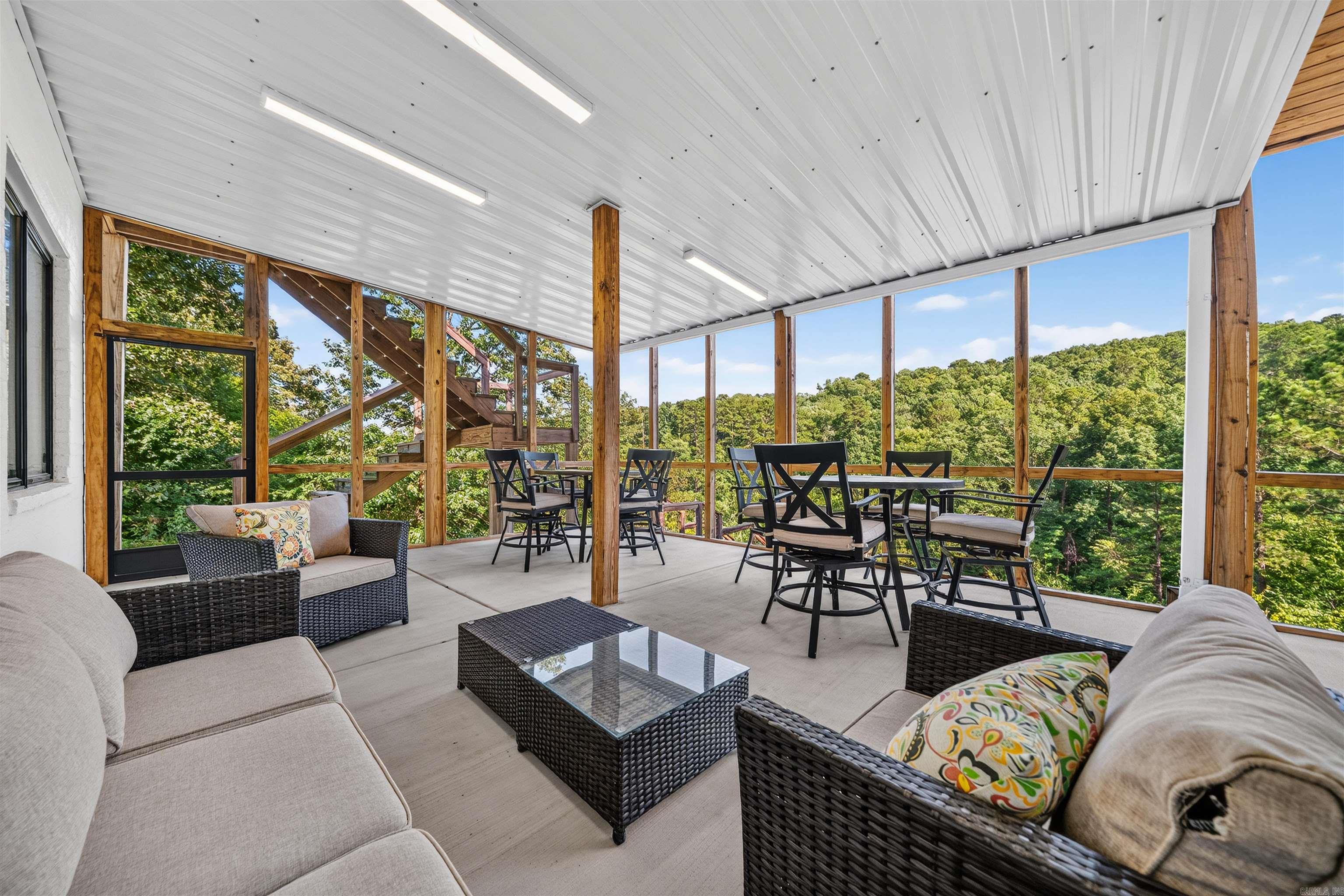 DIAMONDHEAD - Residential