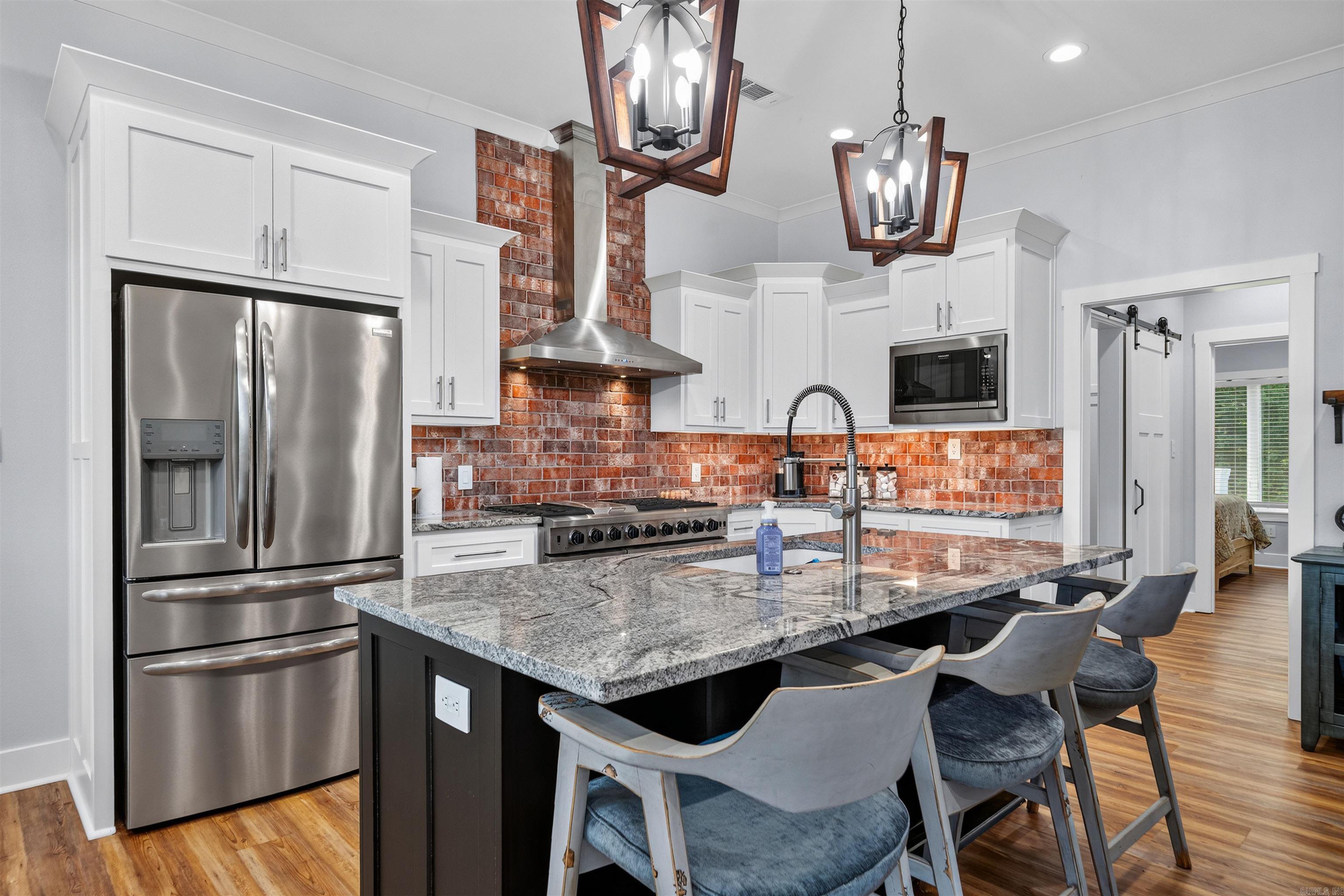 DIAMONDHEAD - Residential