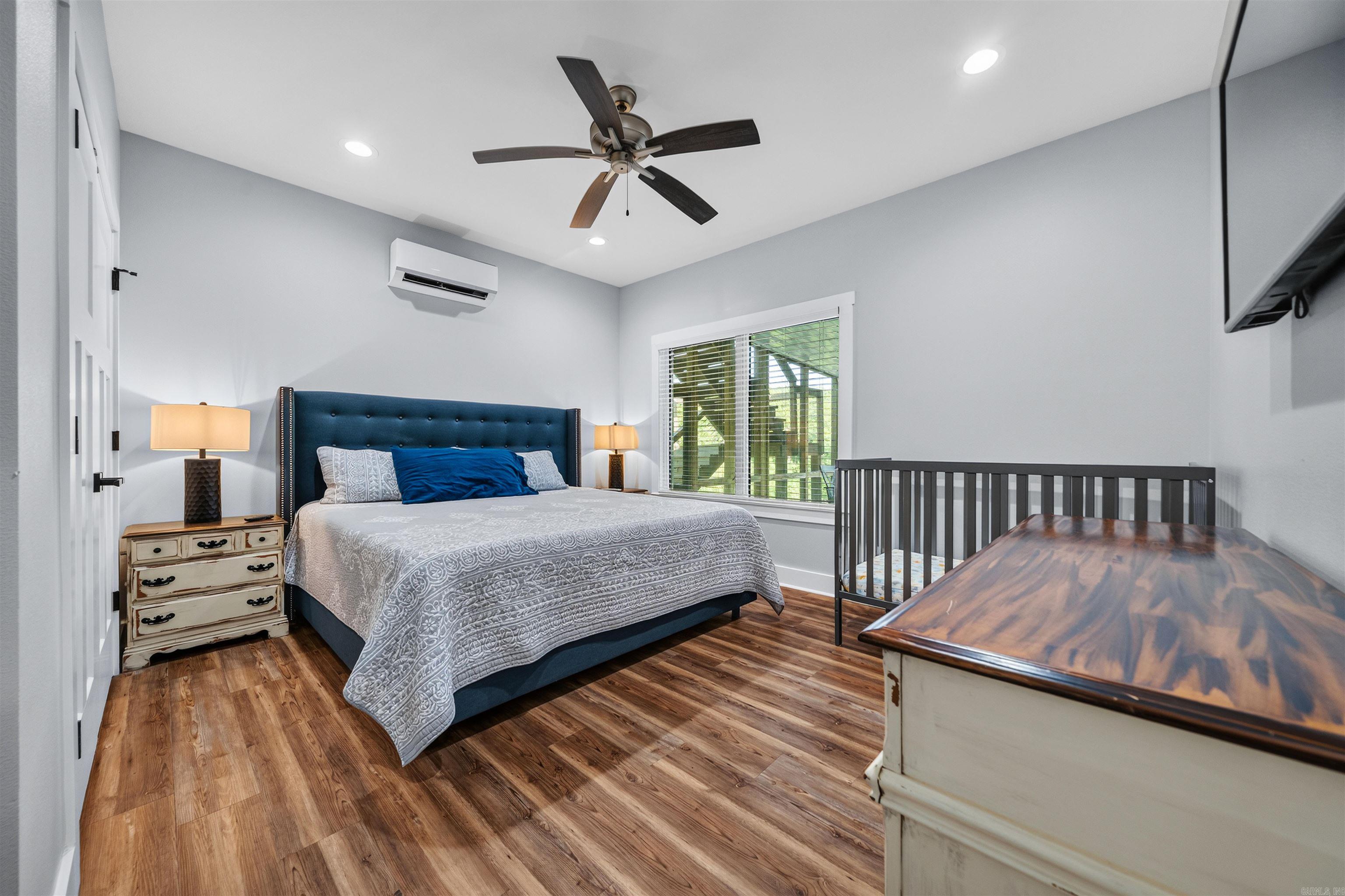 DIAMONDHEAD - Residential