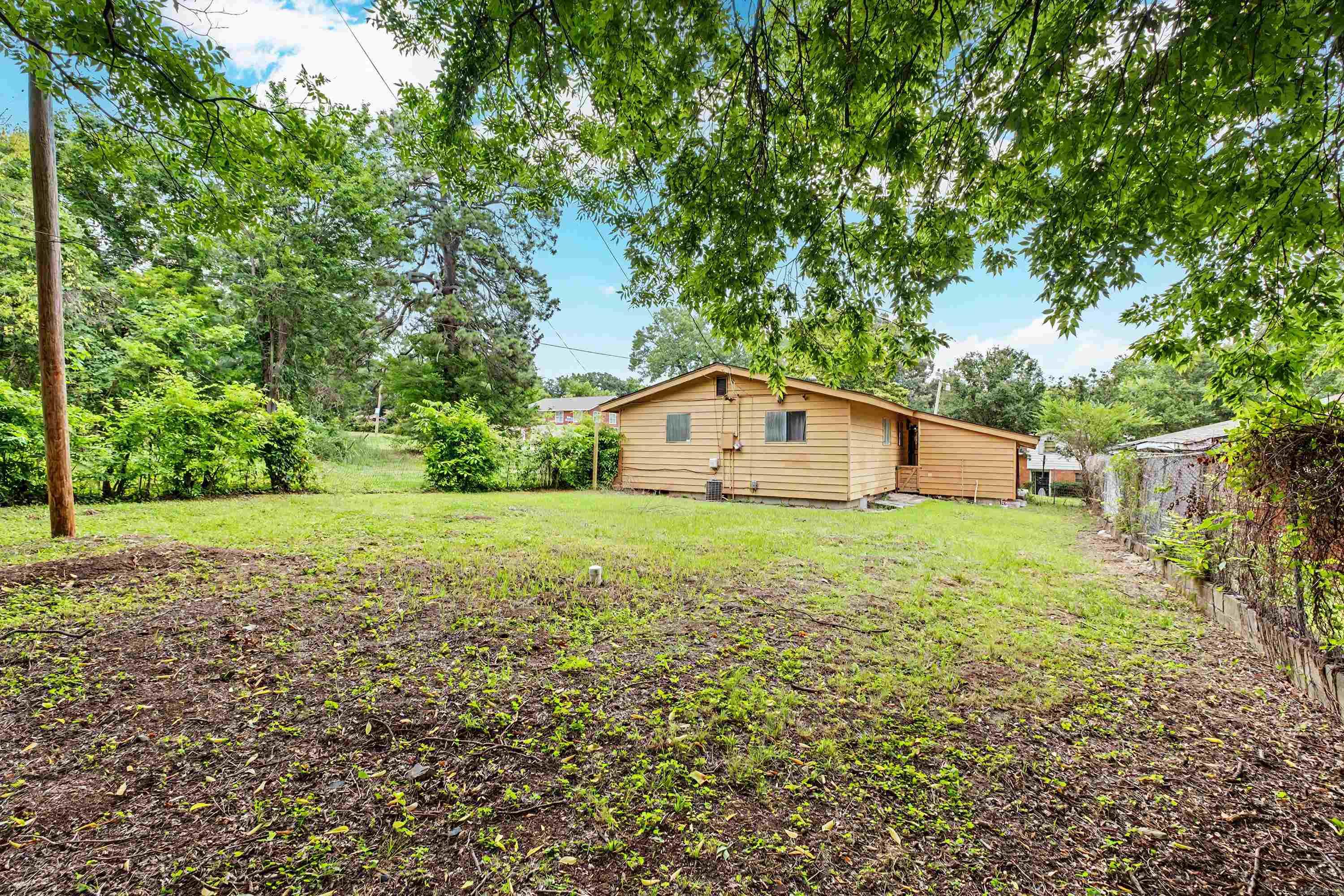 ADAMS - Residential
