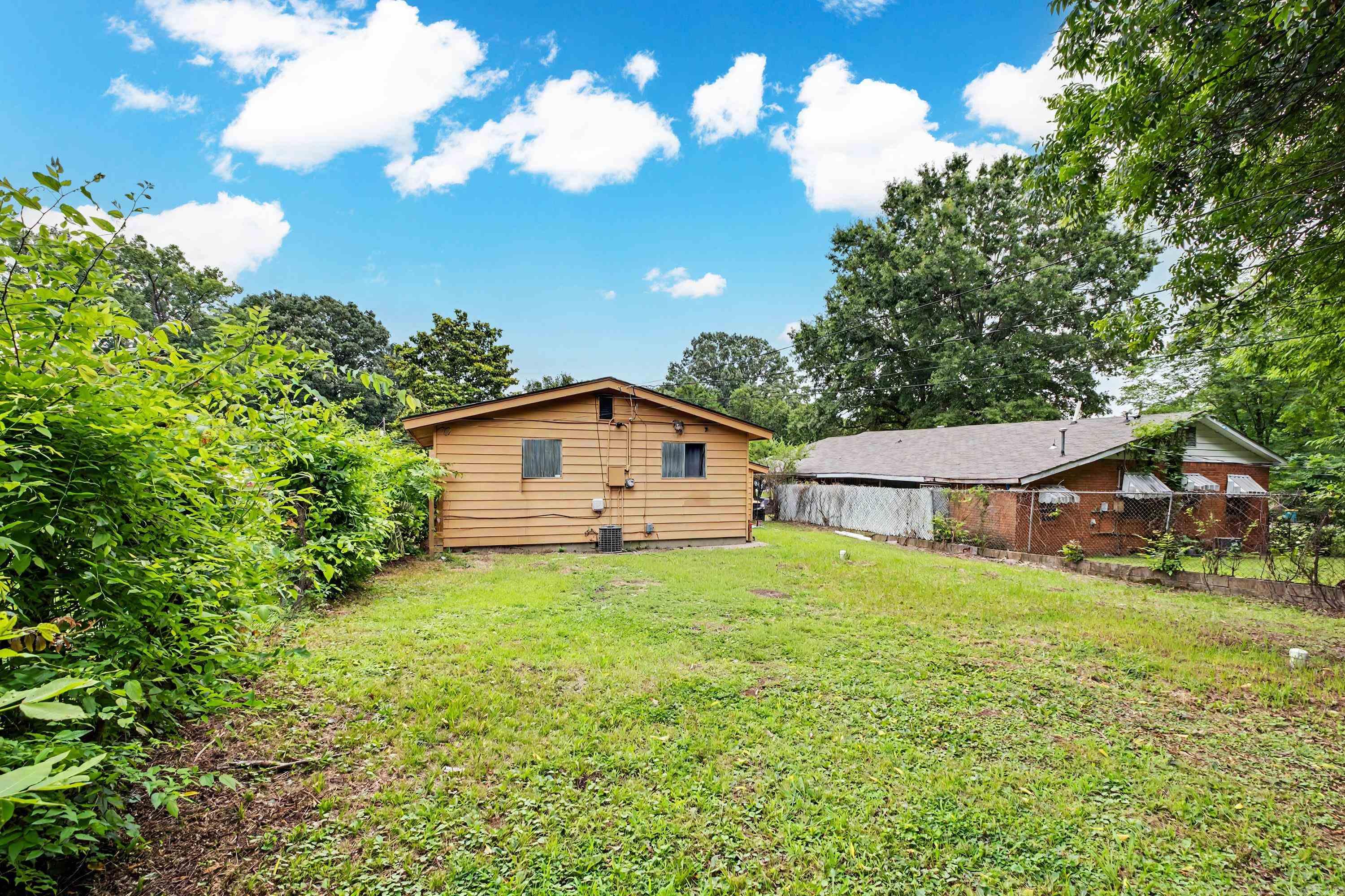 ADAMS - Residential