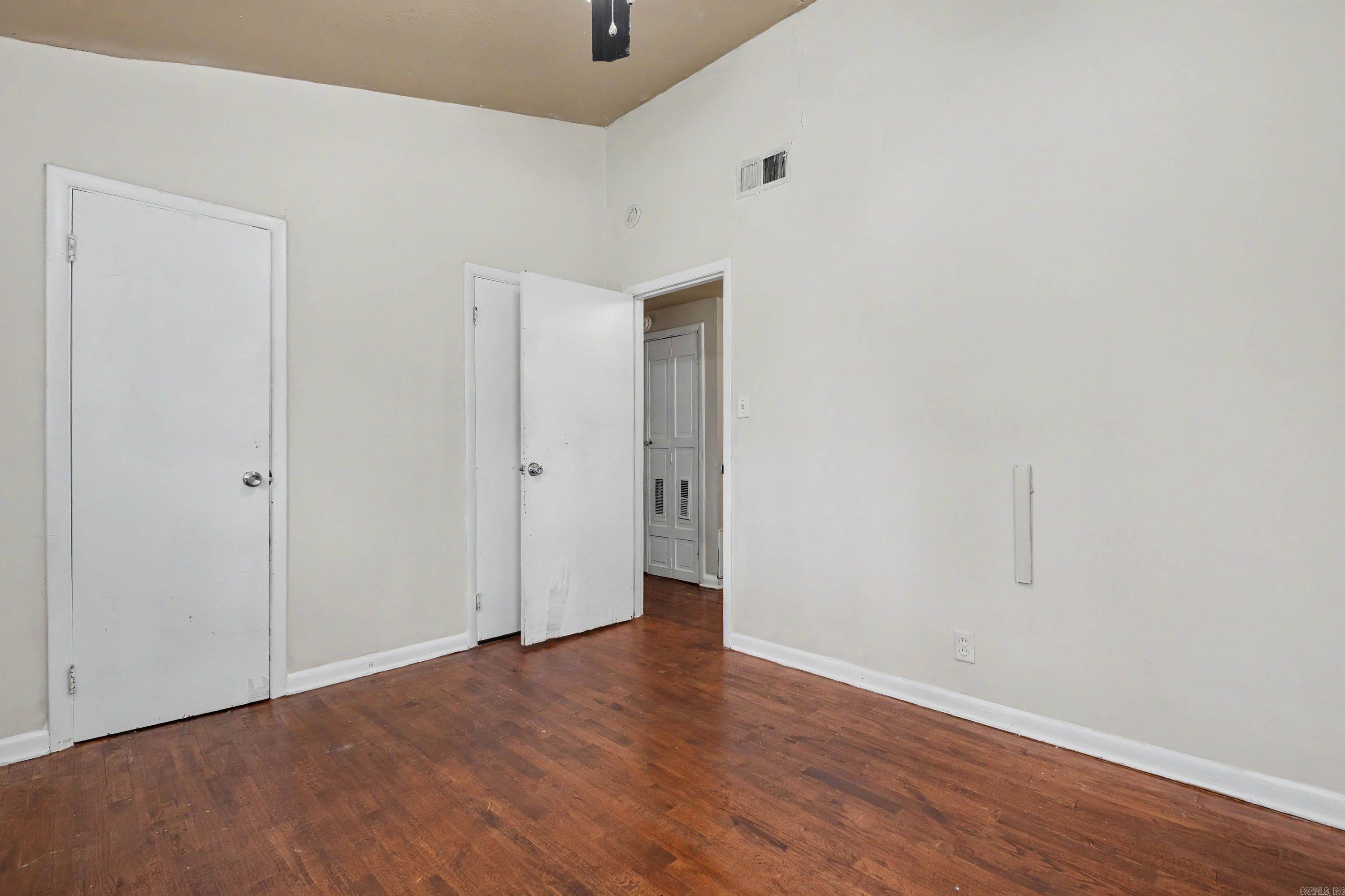 ADAMS - Residential