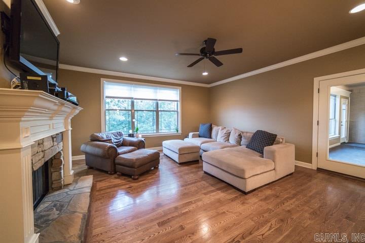 MAUMELLE VALLEY ESTATES - Residential
