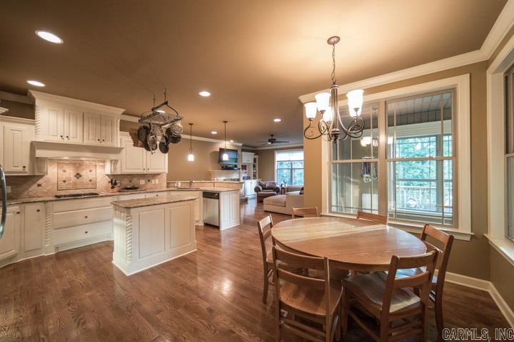 MAUMELLE VALLEY ESTATES - Residential