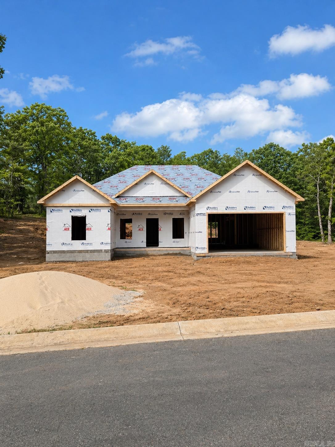 4 BEDROOM 2 BATHROOM UNDER CONSTRUCTION