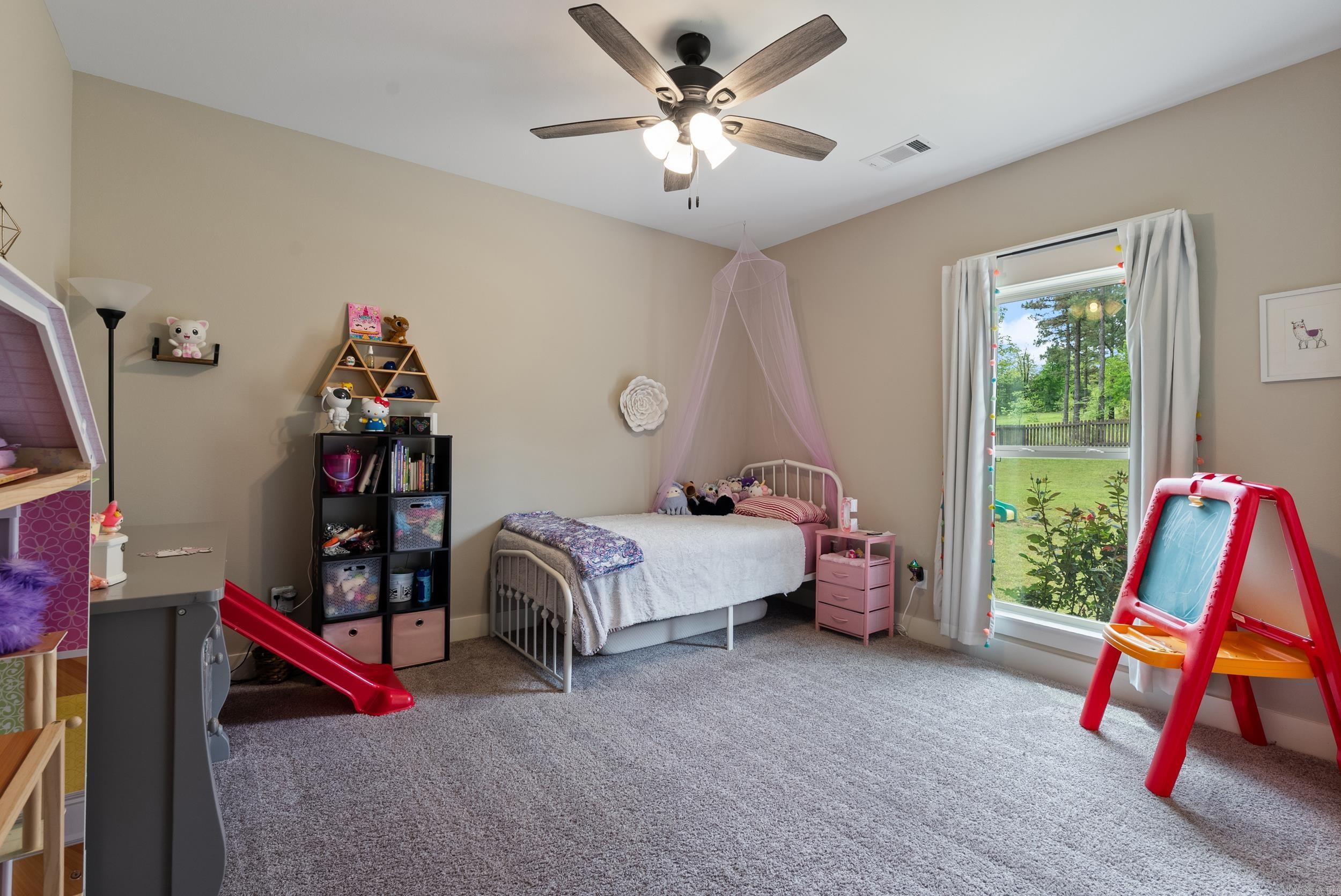 REPUBLICAN VALLEY ESTATES - Residential