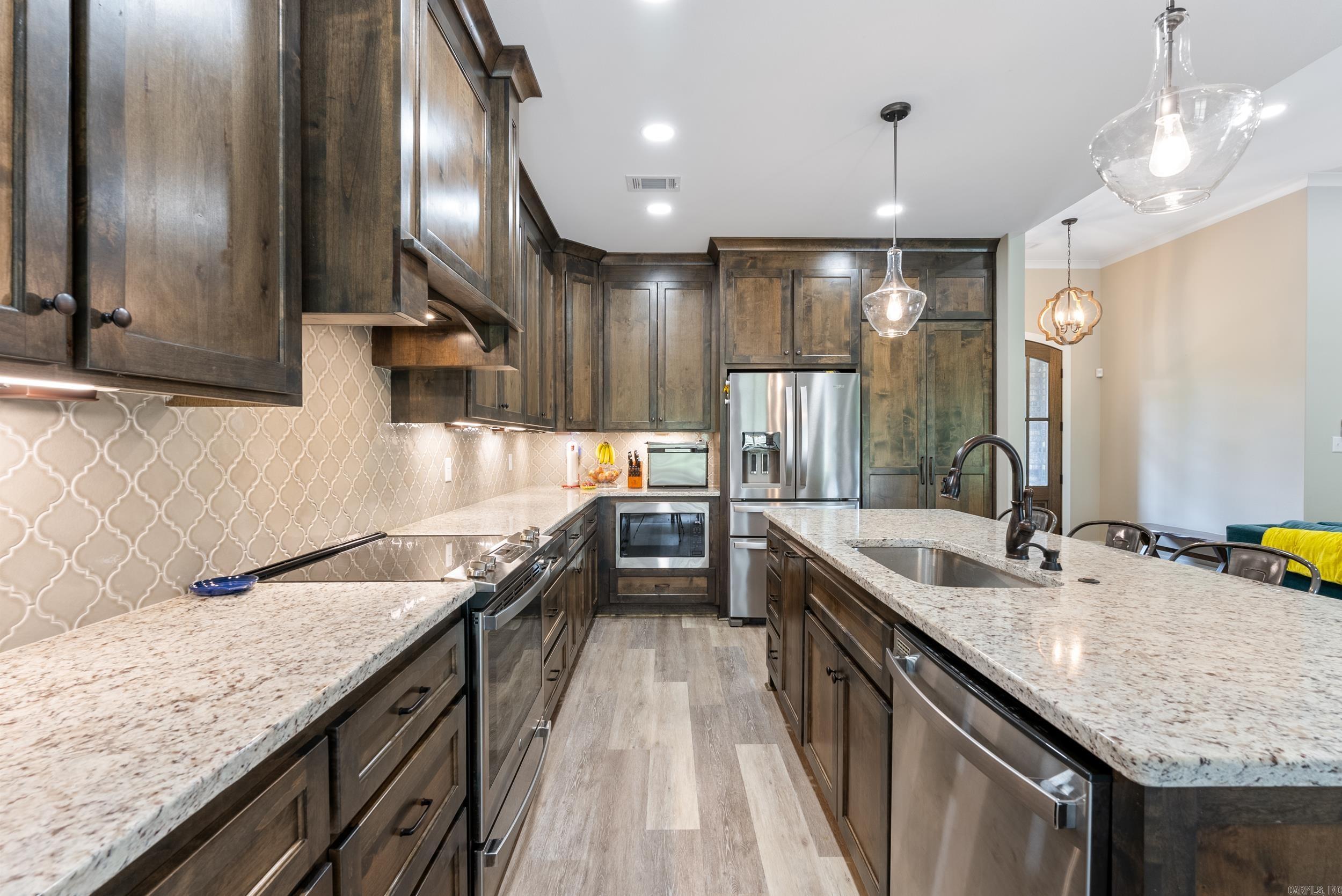 REPUBLICAN VALLEY ESTATES - Residential