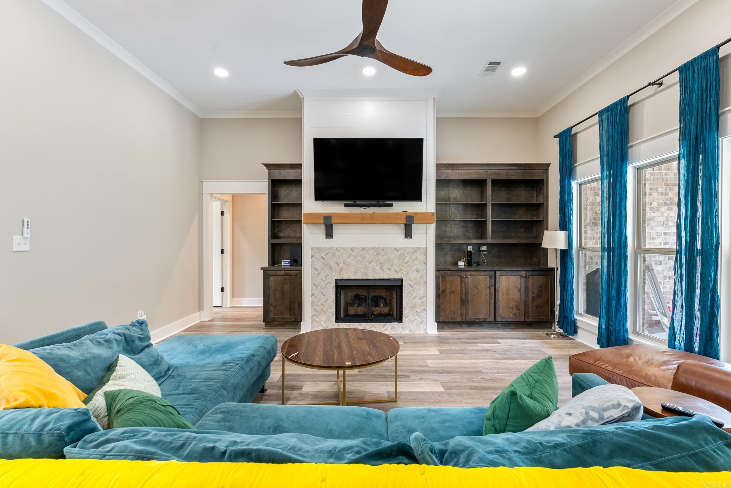 REPUBLICAN VALLEY ESTATES - Residential