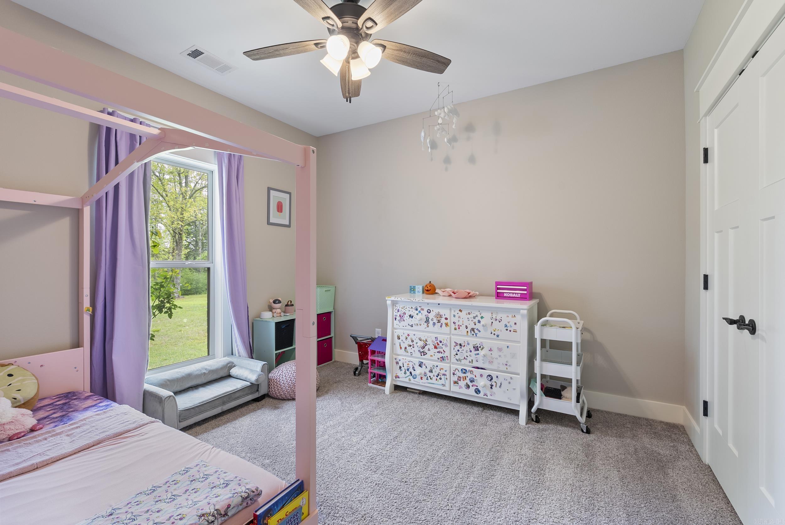 REPUBLICAN VALLEY ESTATES - Residential