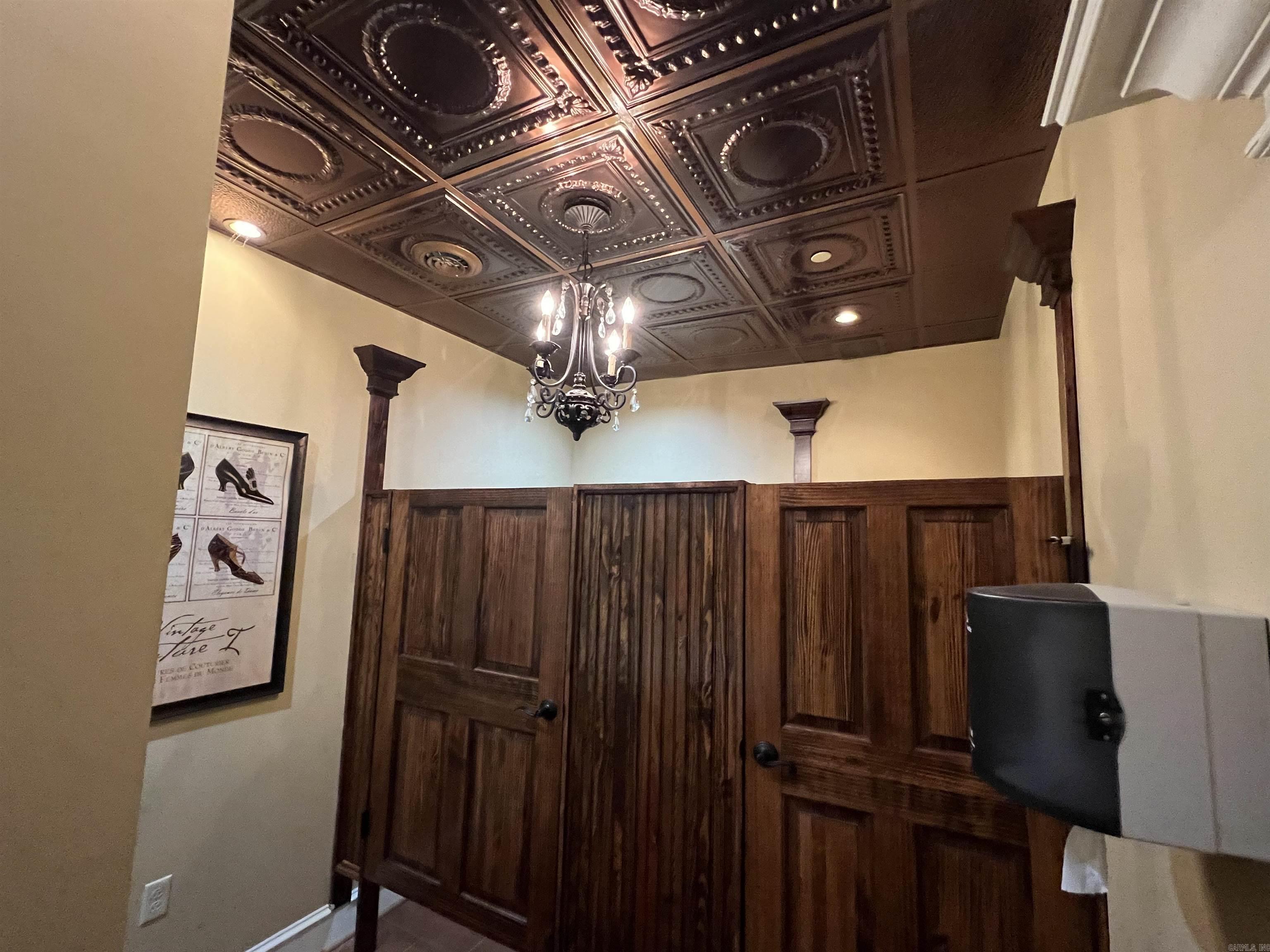 North Argenta - Commercial Sale
