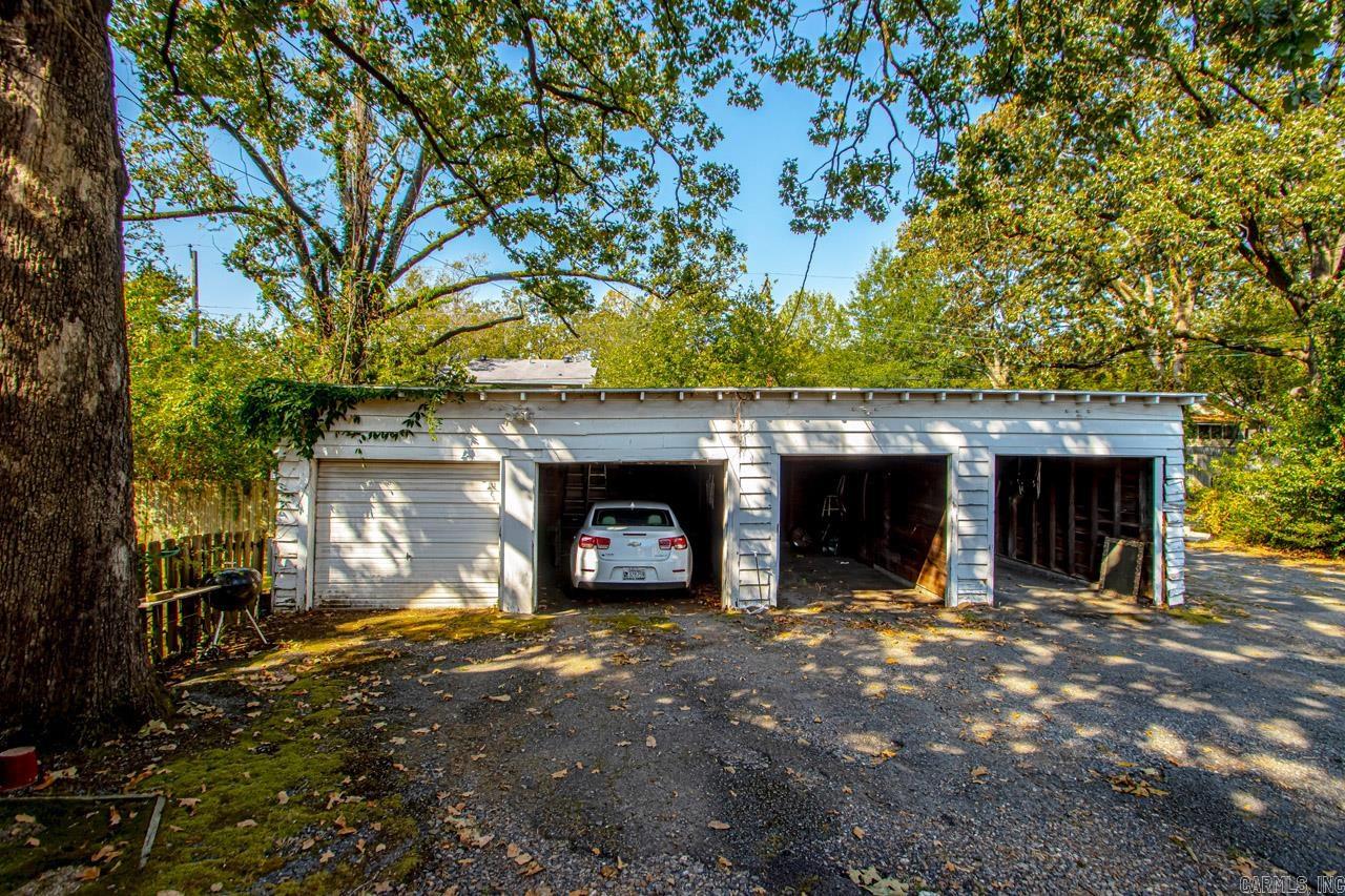 PULASKI HEIGHTS - Residential
