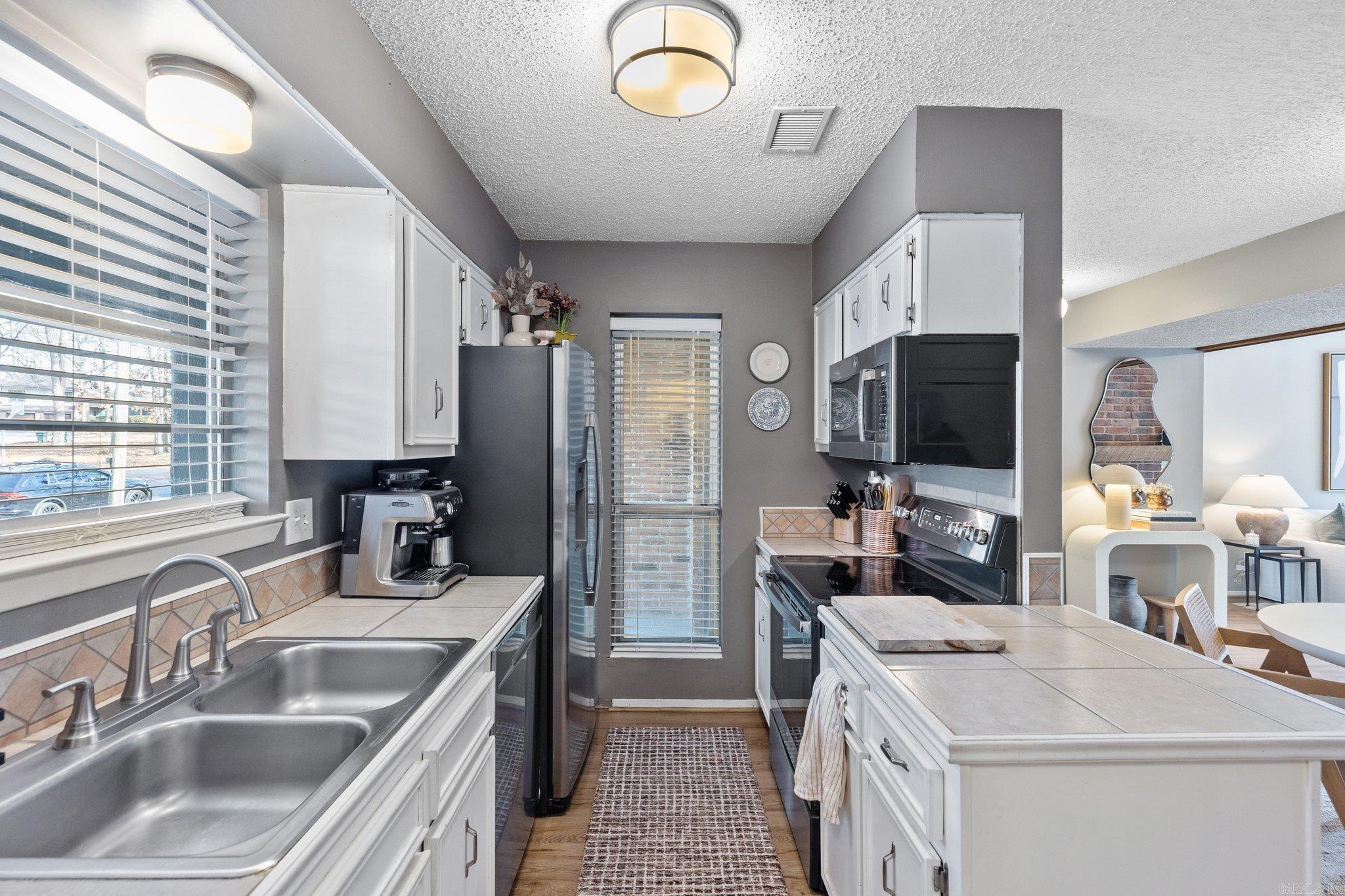 TIMBER RIDGE - Residential