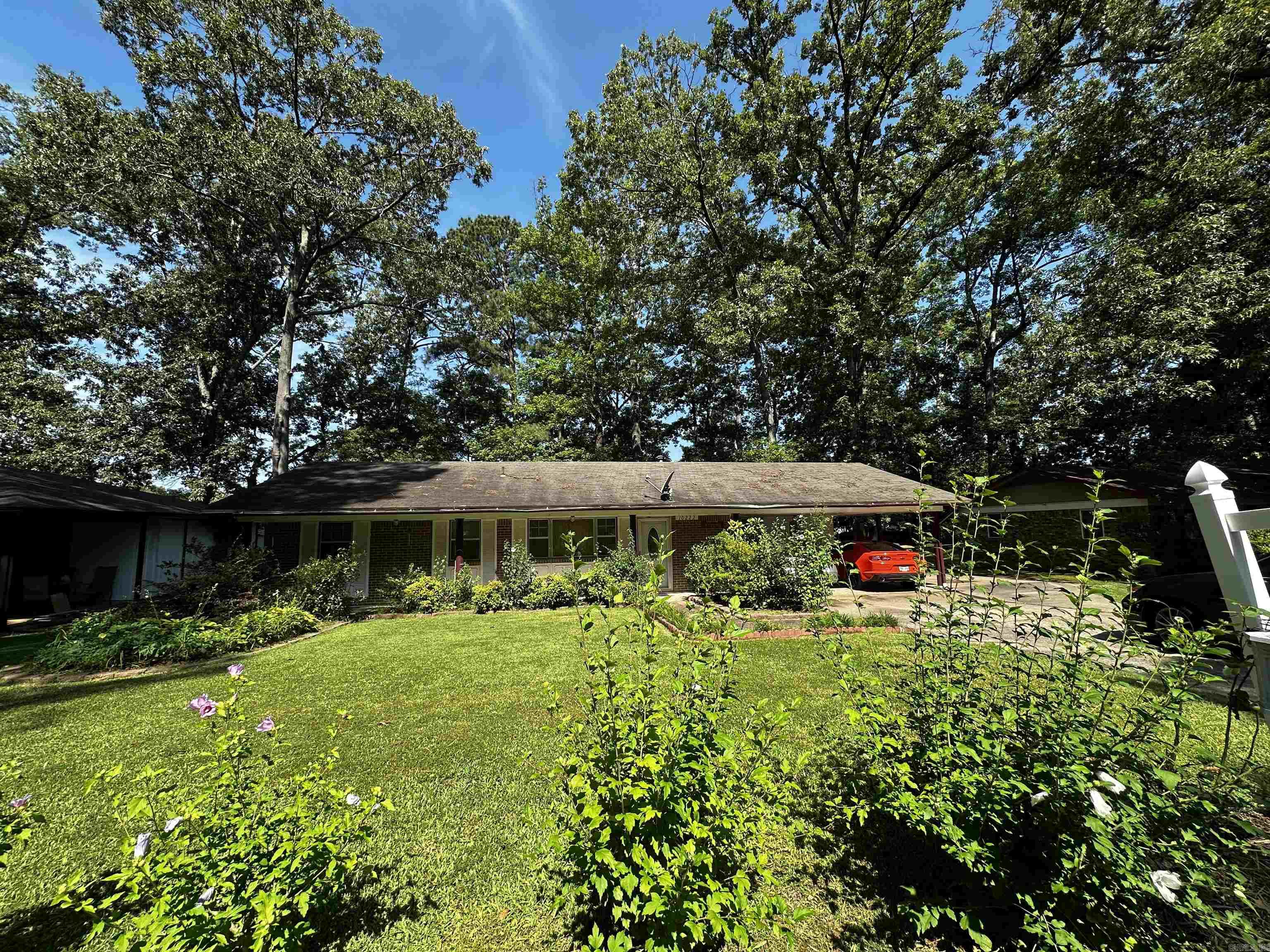 Nestled in a very quiet neighborhood with beautiful landscaping and great curb appeal. This home has a huge primary bedroom with jacuzzi tub and separate shower. New HVAC replaced July 2026 and new hot water tank. Check this one out and make it your own.