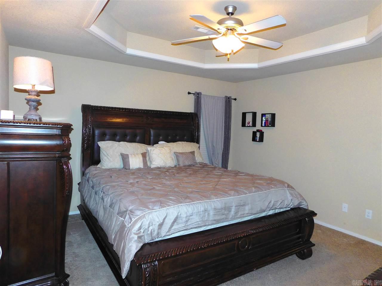 PARKWAY MEADOWS - Residential