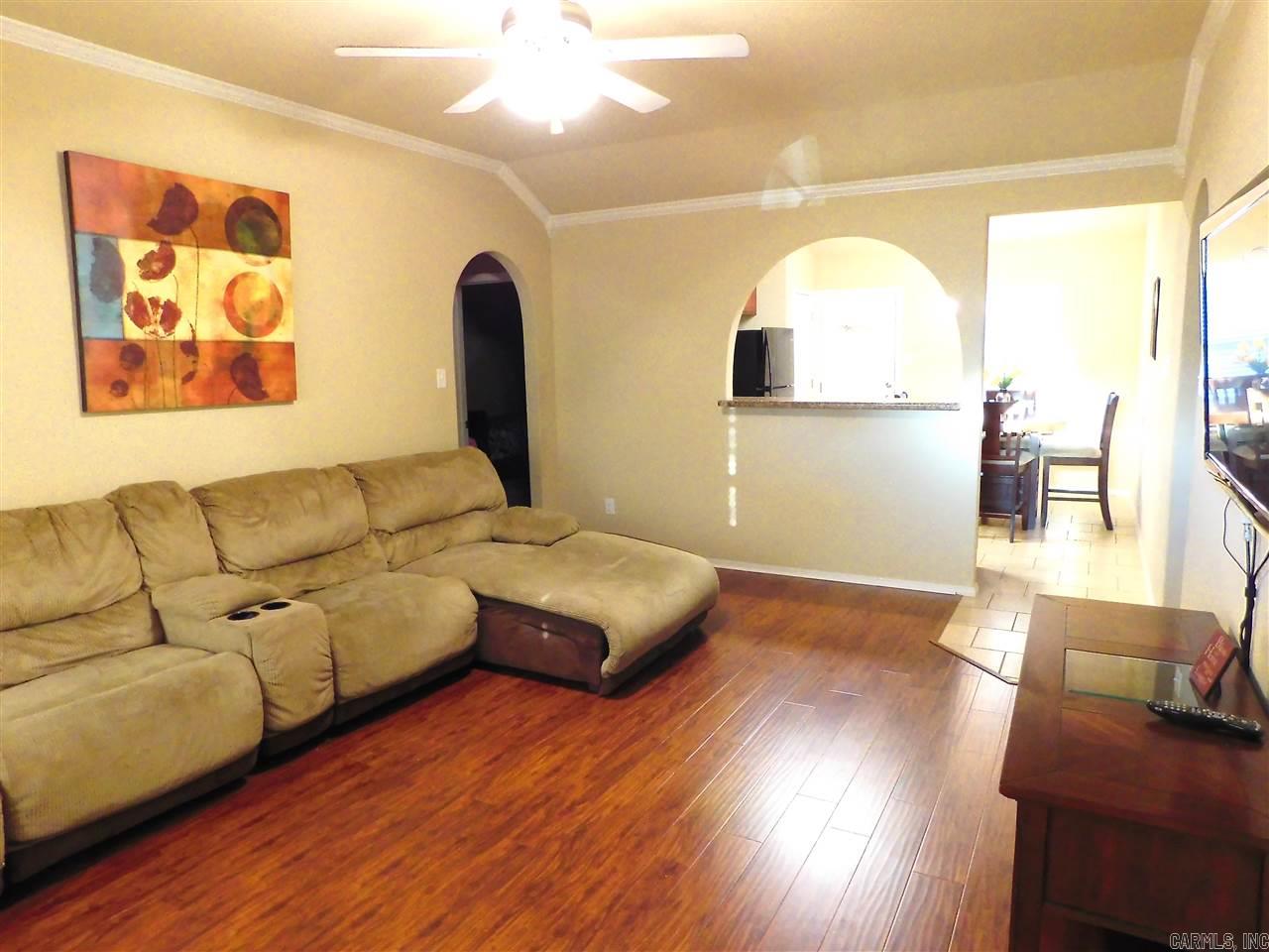 PARKWAY MEADOWS - Residential