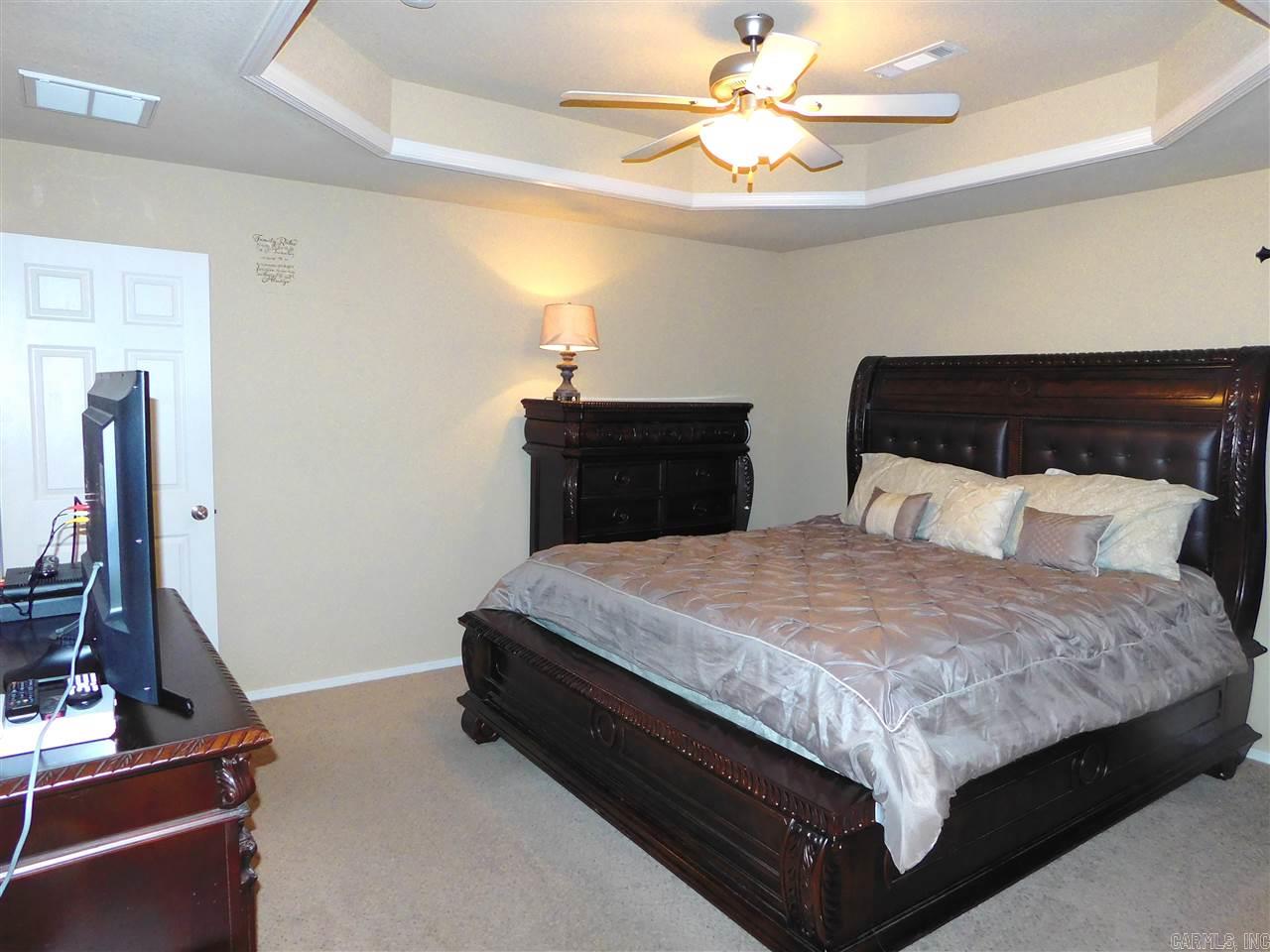 PARKWAY MEADOWS - Residential