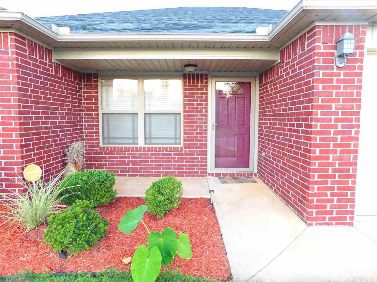 PARKWAY MEADOWS - Residential