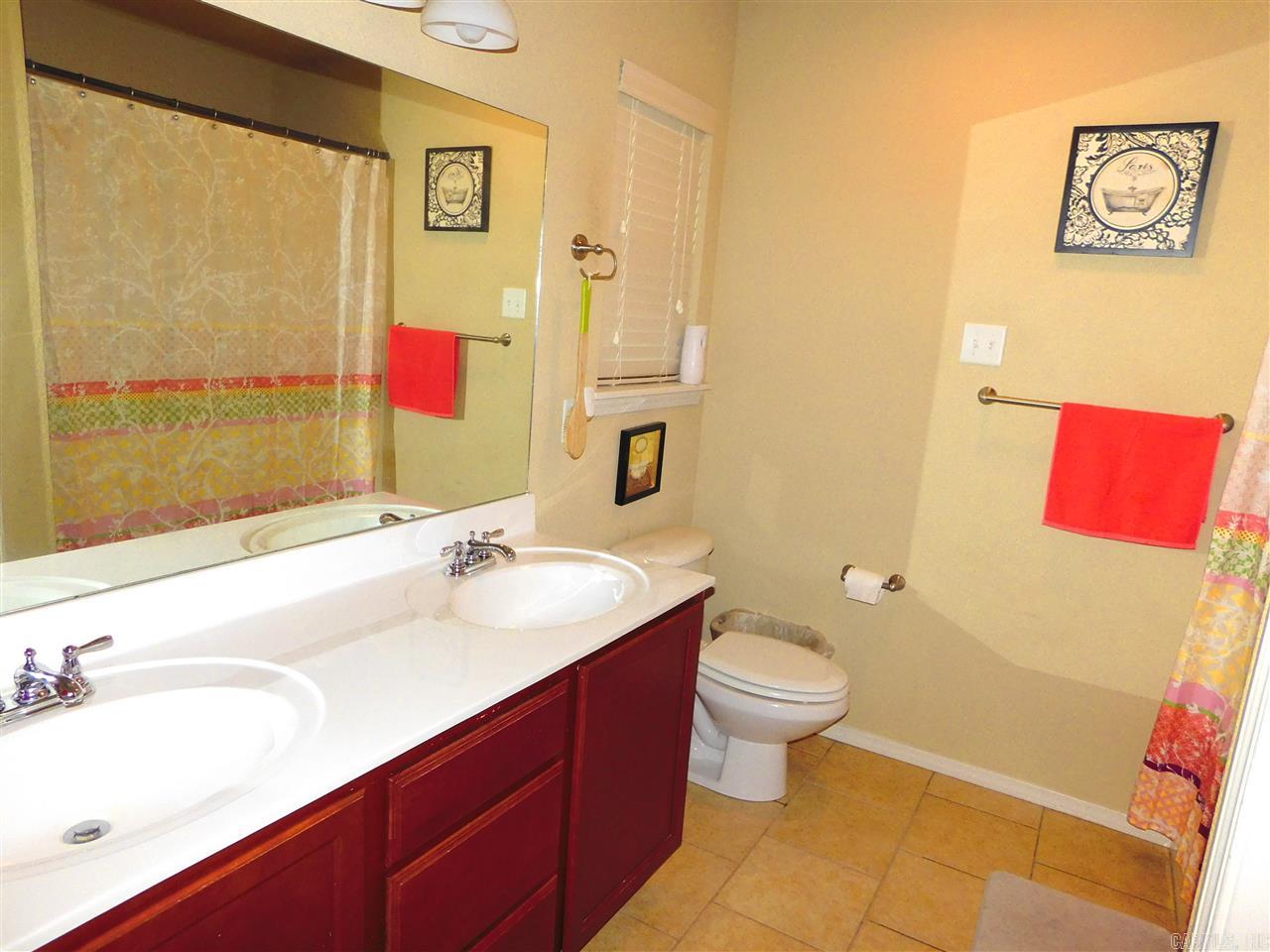 PARKWAY MEADOWS - Residential