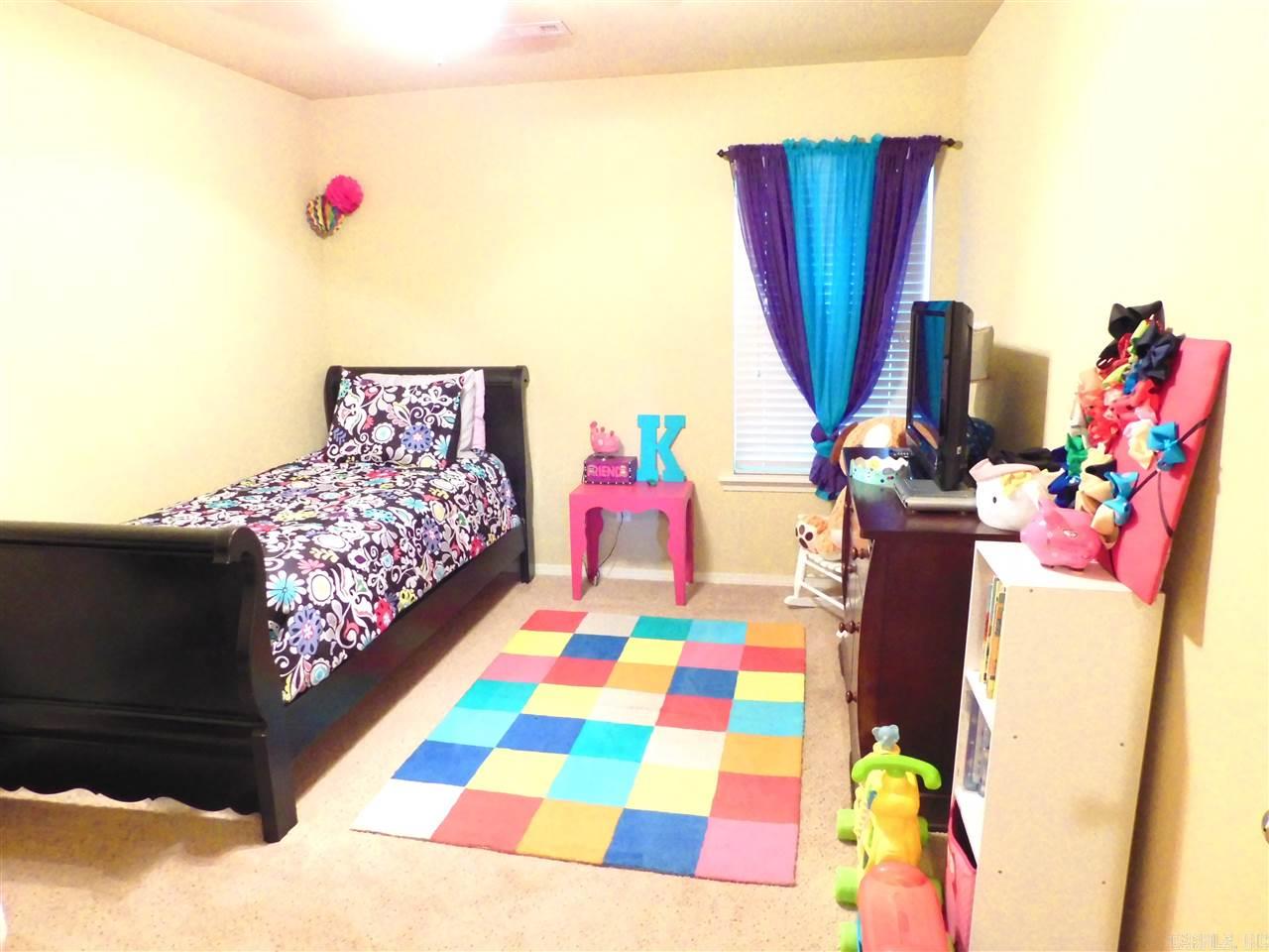 PARKWAY MEADOWS - Residential