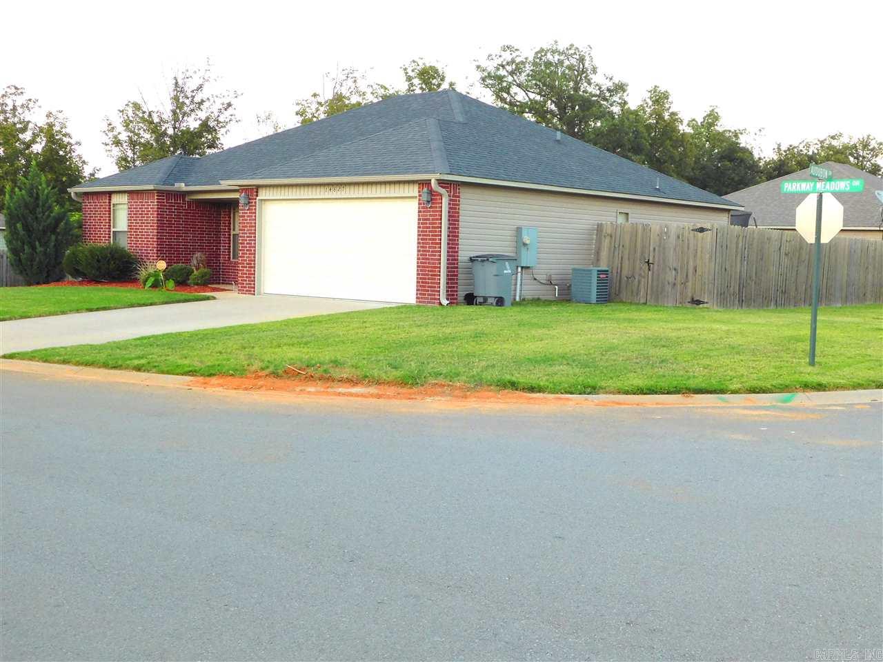 PARKWAY MEADOWS - Residential