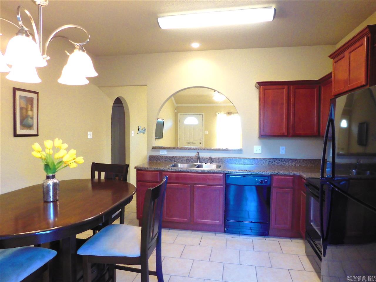 PARKWAY MEADOWS - Residential