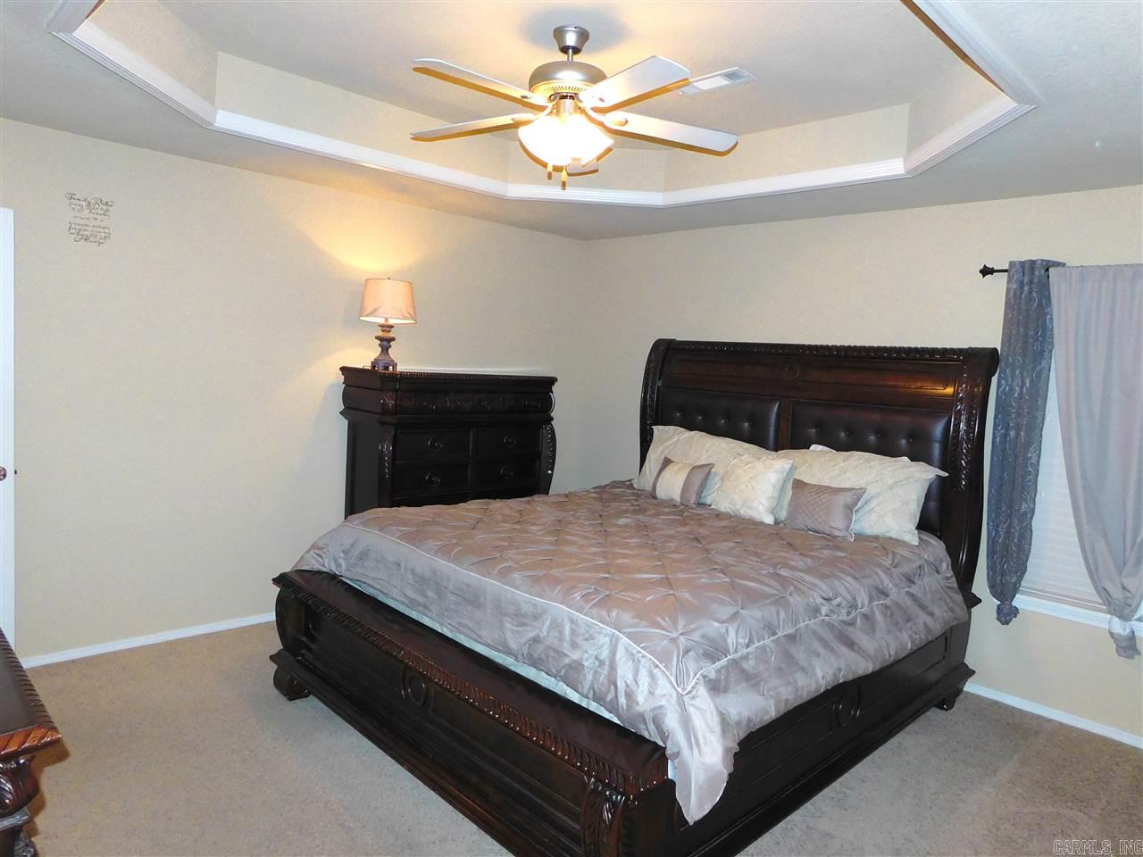 PARKWAY MEADOWS - Residential