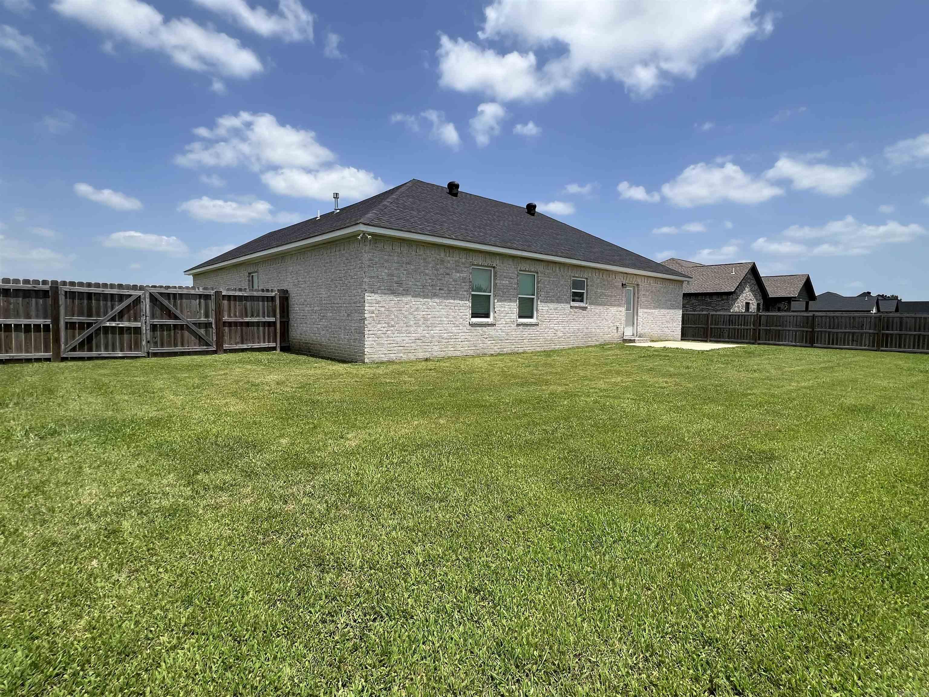 STELLA ESTATES - Residential