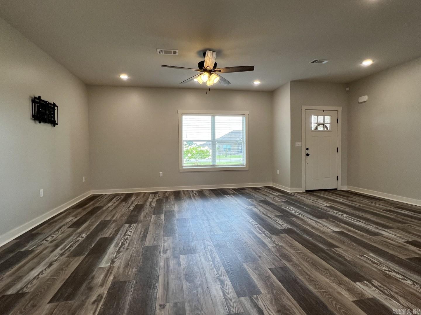 STELLA ESTATES - Residential