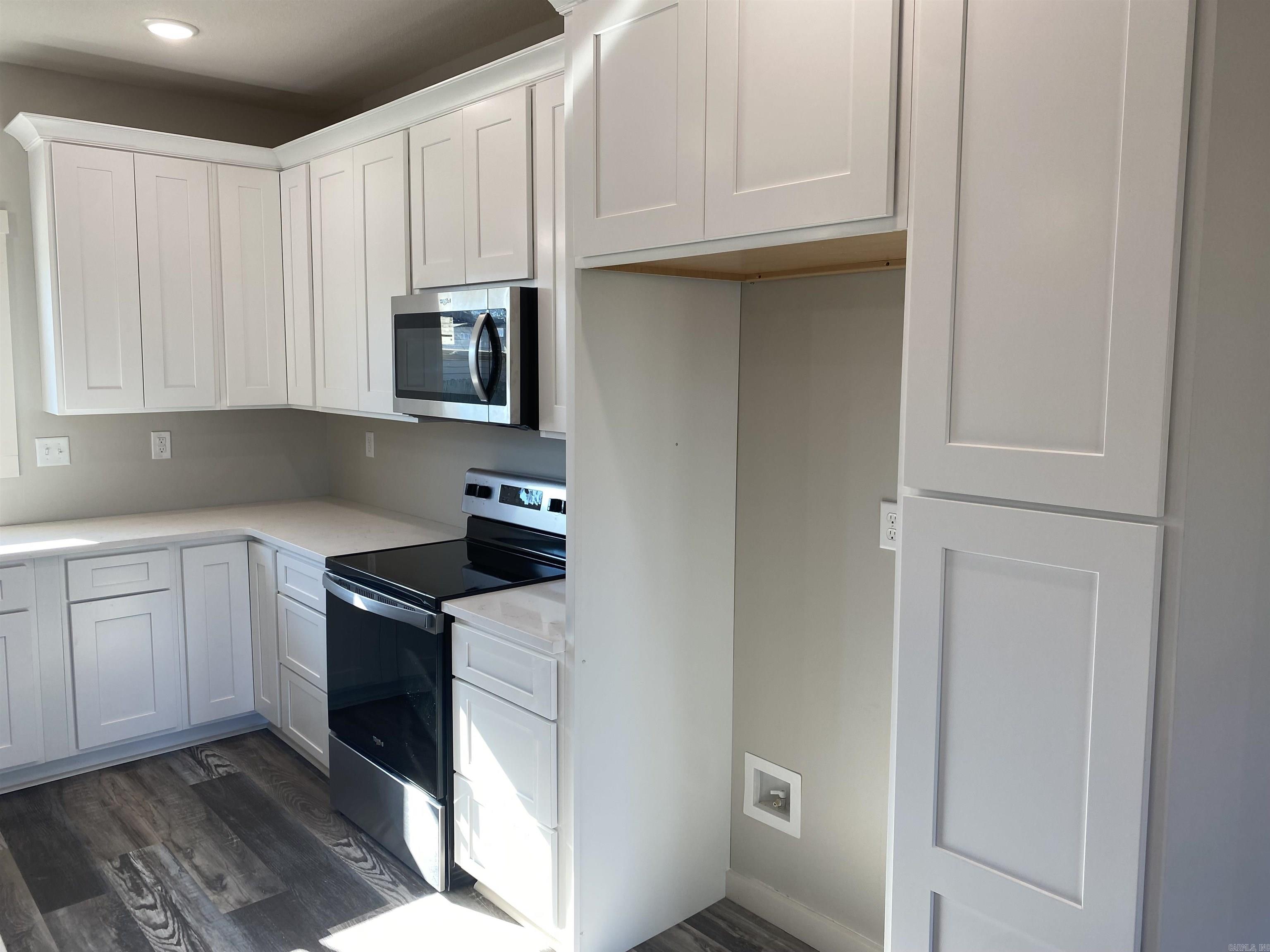 STELLA ESTATES - Residential