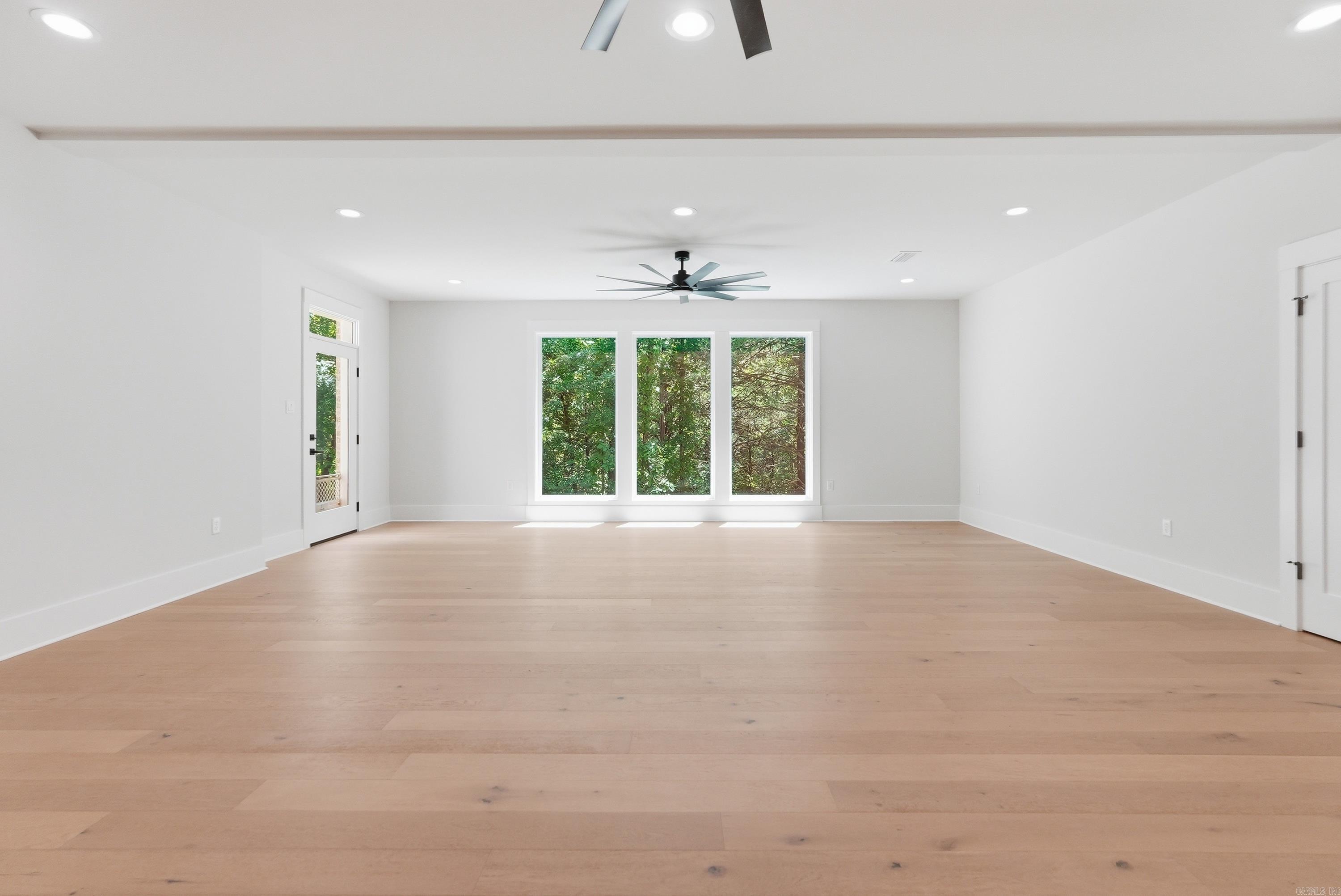 Spencer Mountain at the Lake - Residential