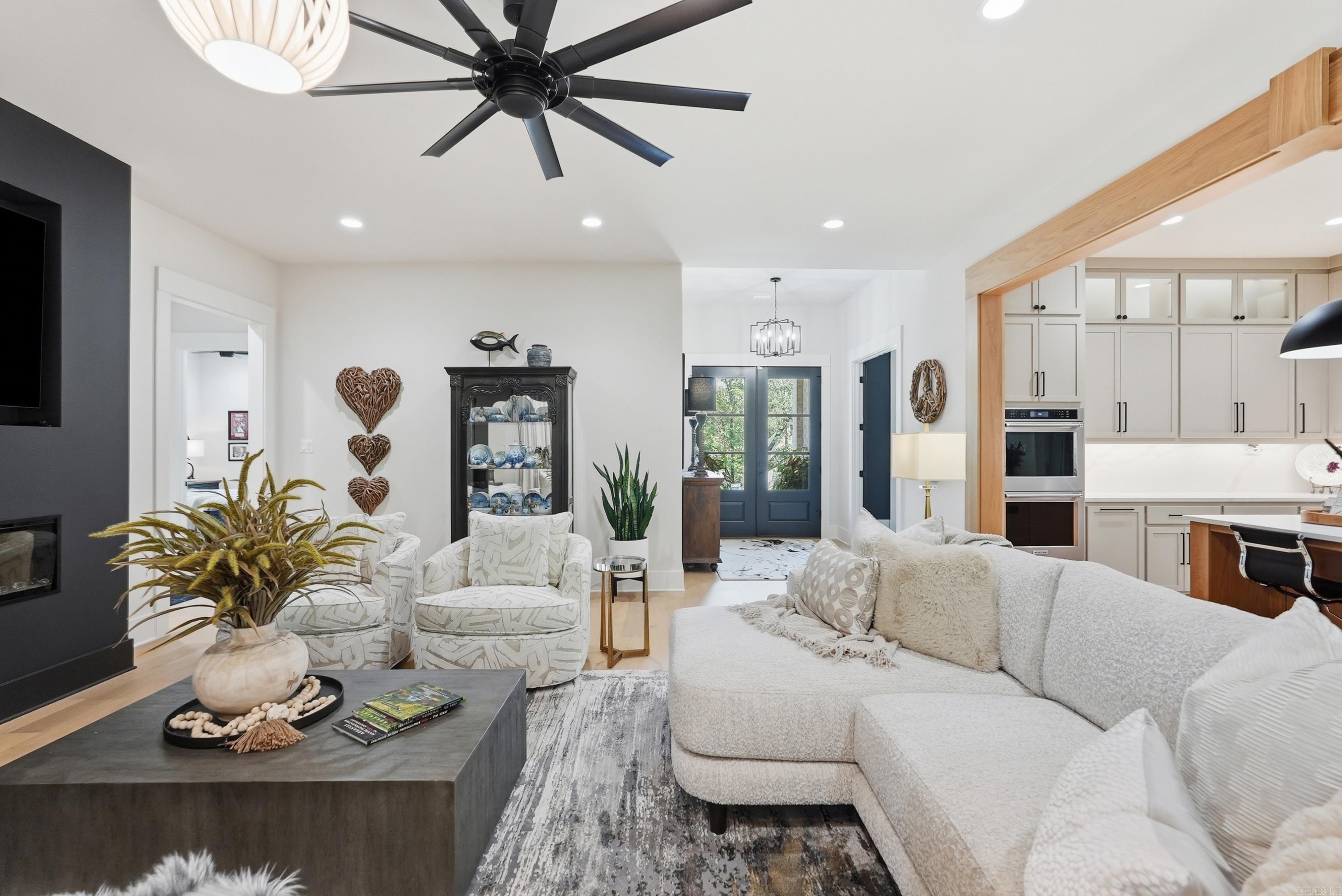 Spencer Mountain at the Lake - Residential