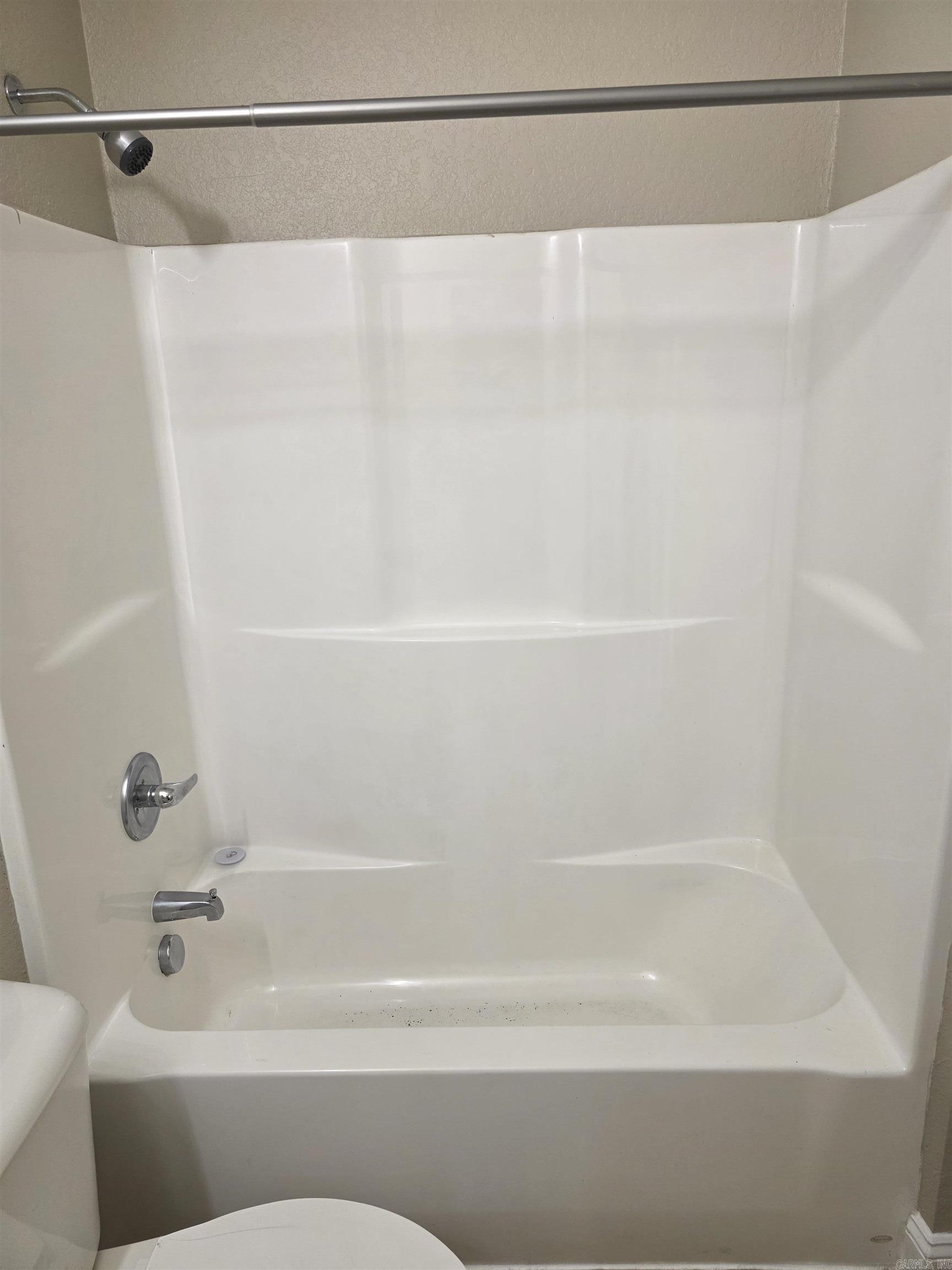 CAMRY COURT - Residential Lease
