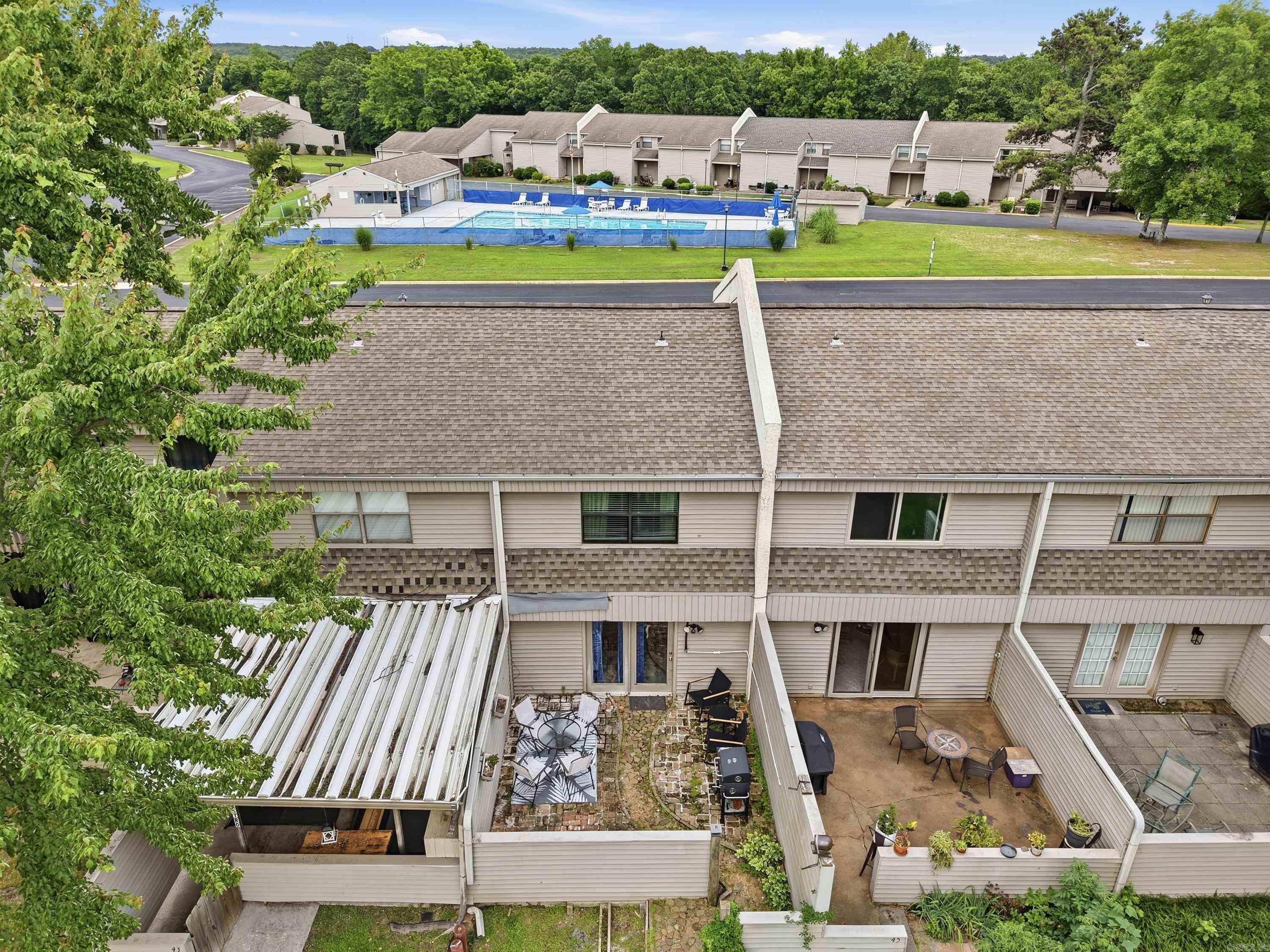 LAKEWOOD HILLS CONDO - Residential