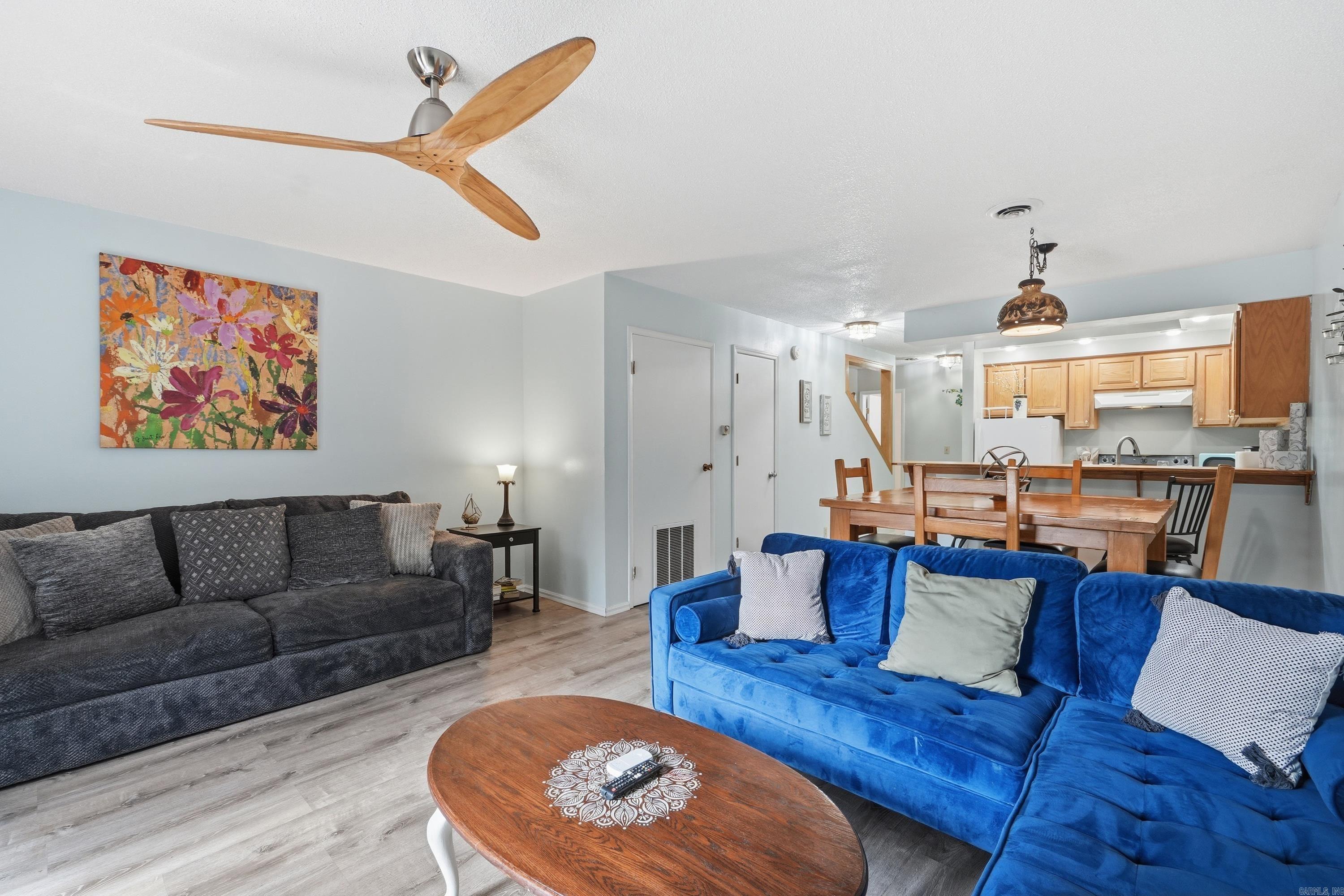 LAKEWOOD HILLS CONDO - Residential