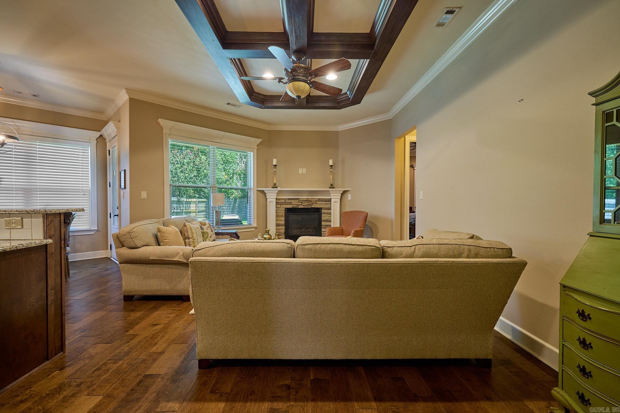HUNTER CROSSING - Residential