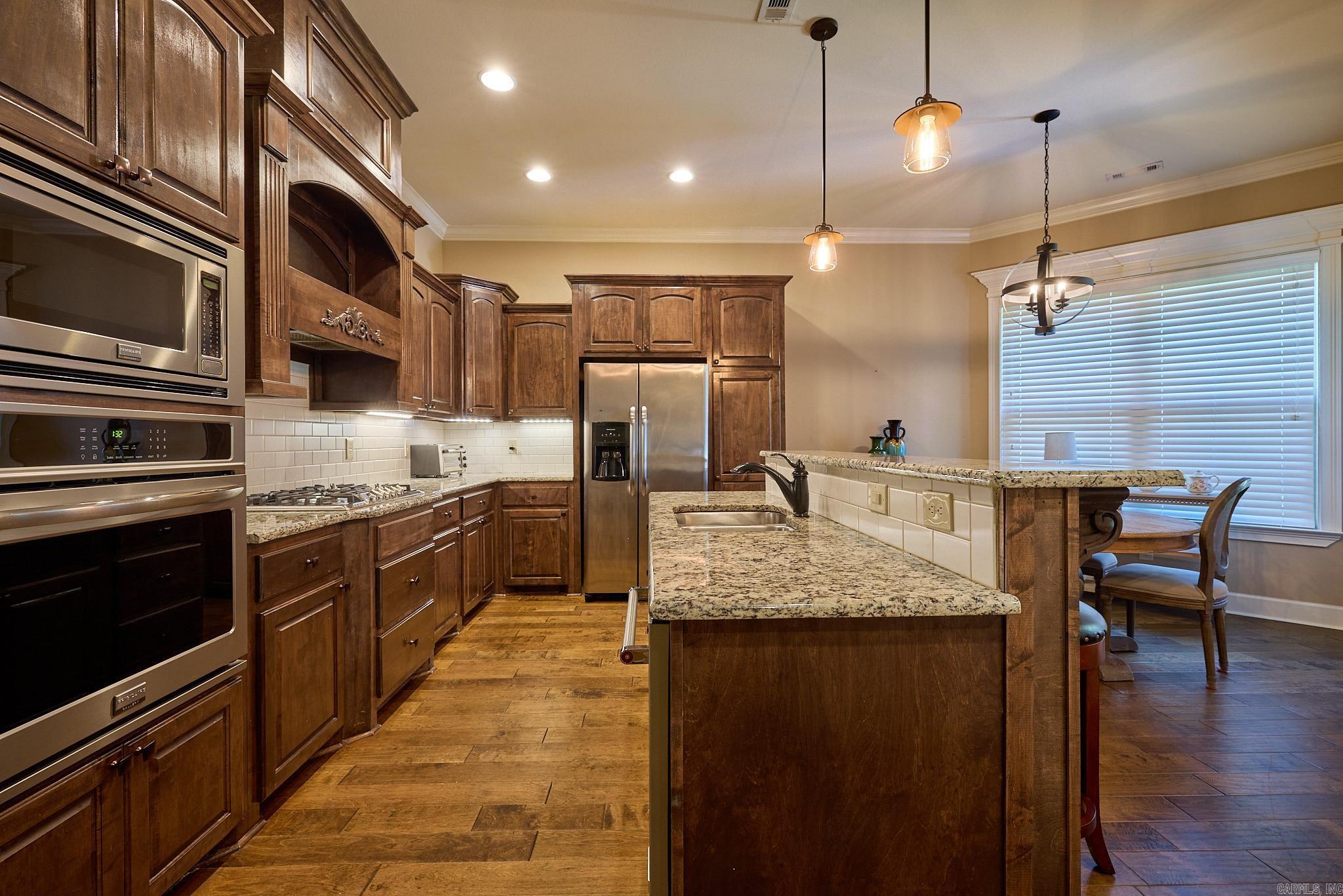 HUNTER CROSSING - Residential