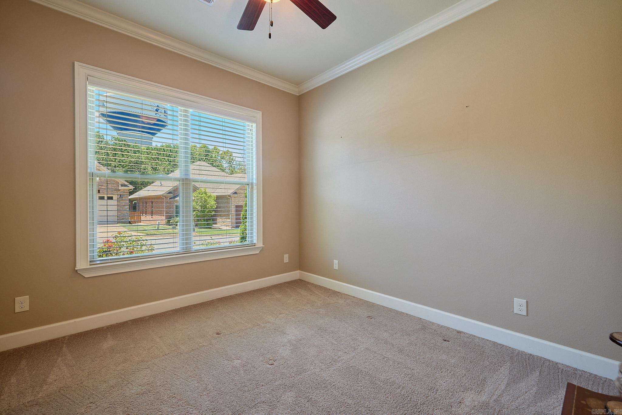 HUNTER CROSSING - Residential