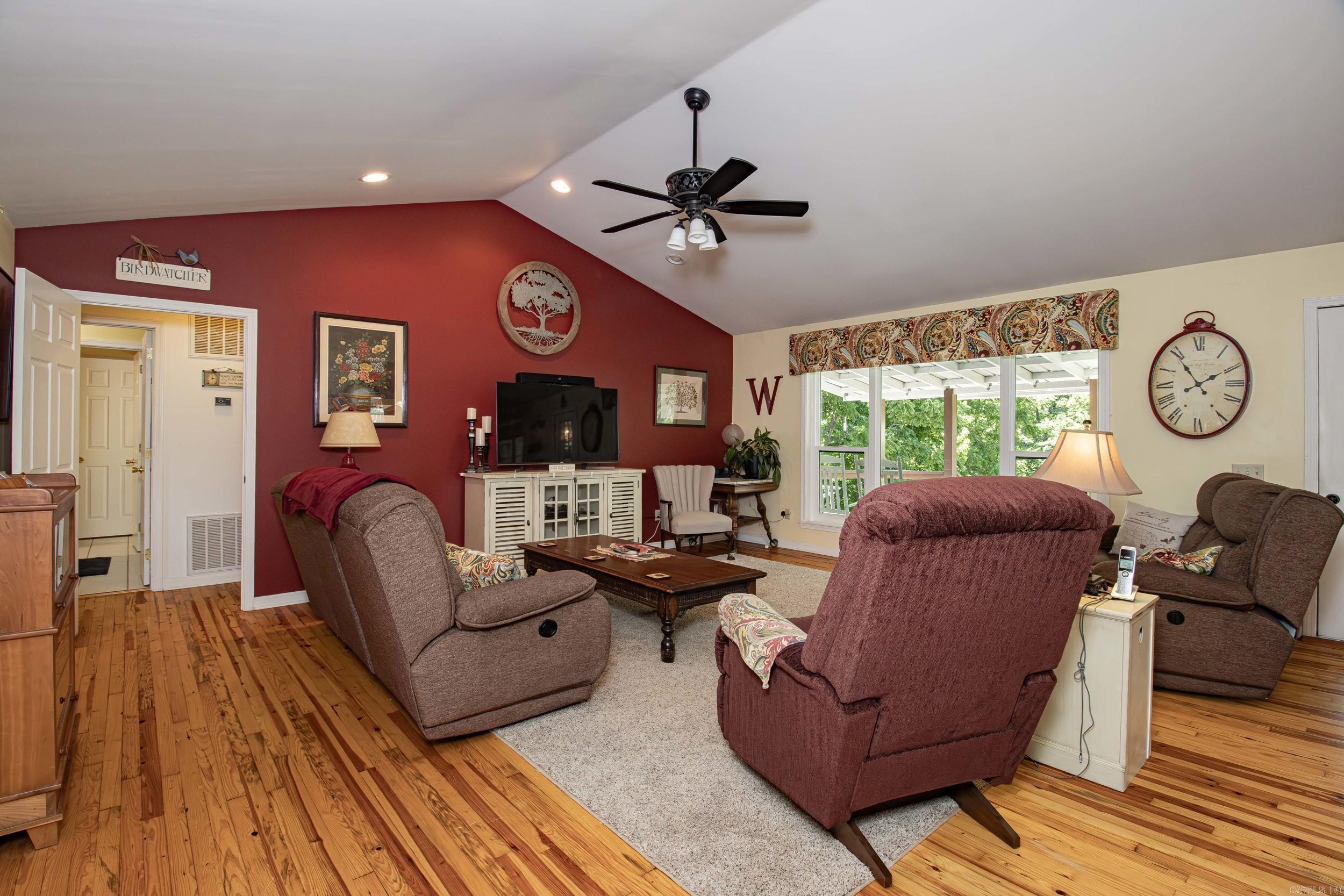 PORTERFIELD ESTATES - Residential
