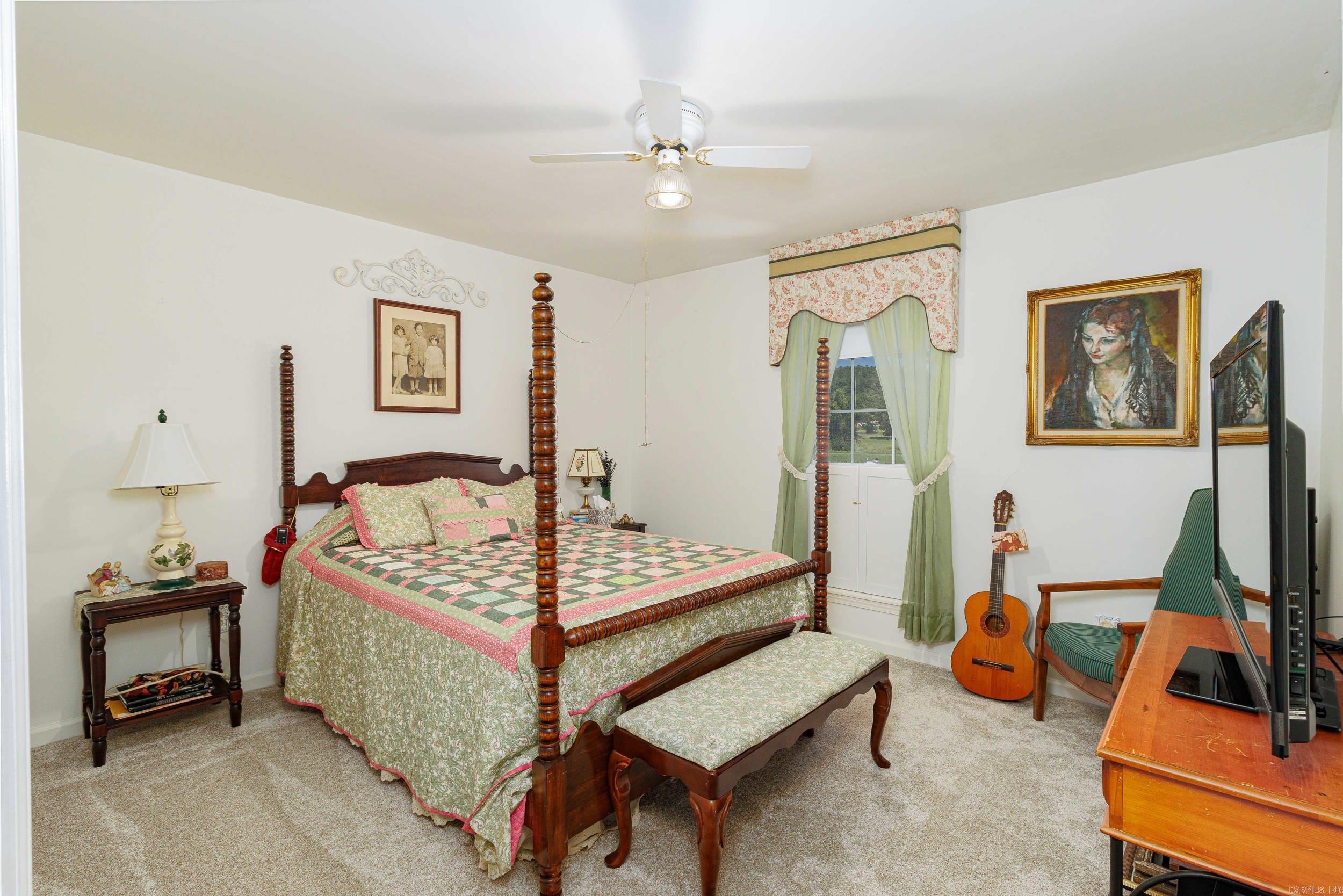 PORTERFIELD ESTATES - Residential