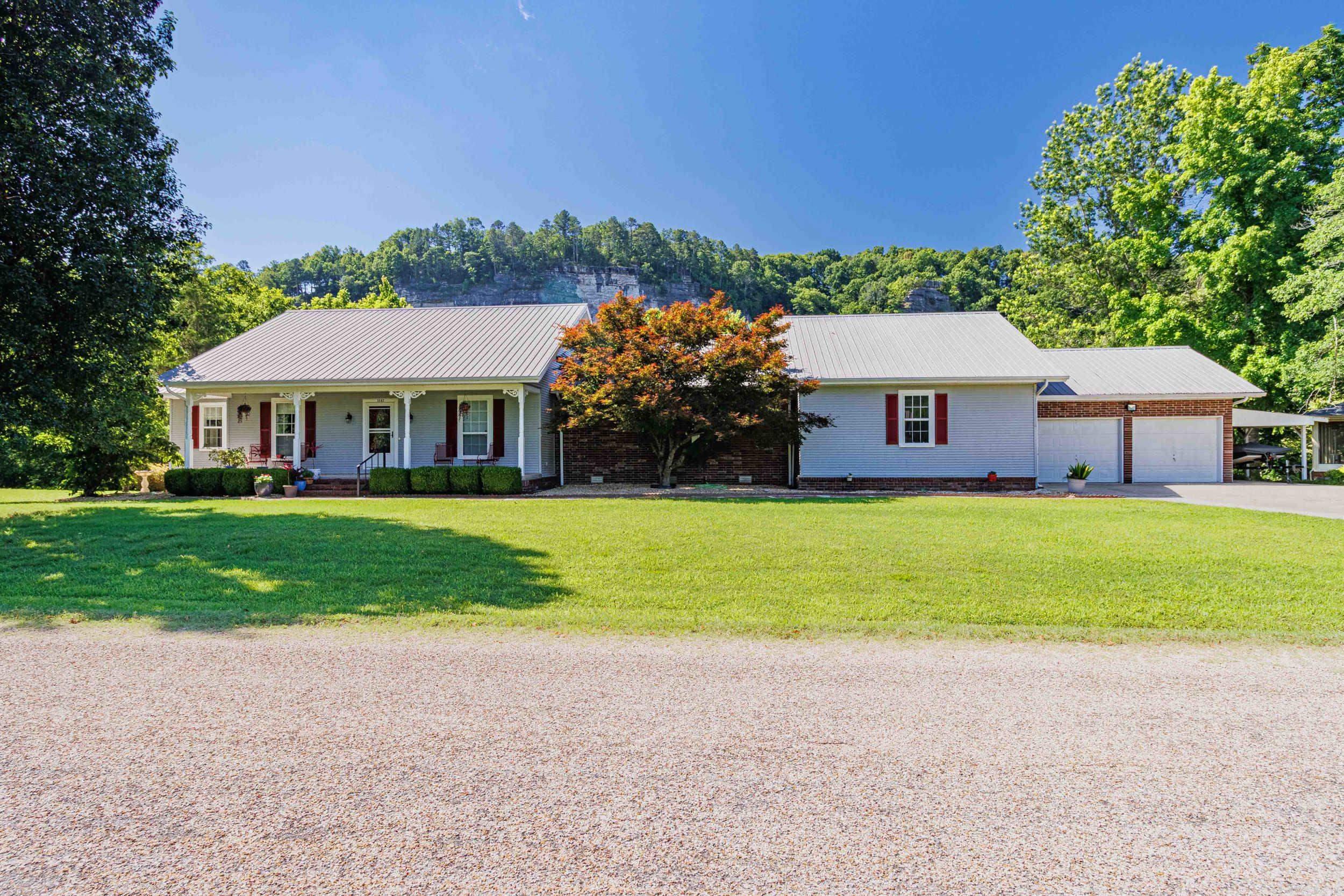 PORTERFIELD ESTATES - Residential